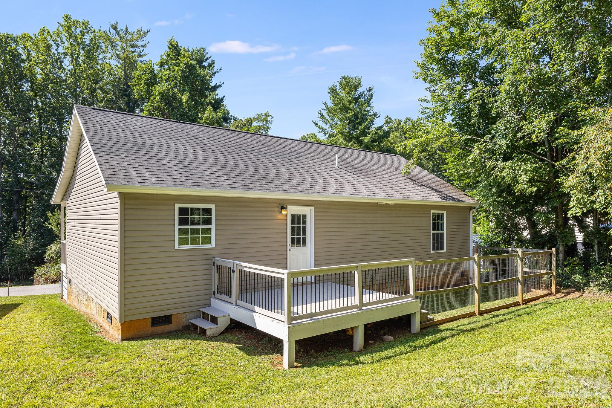 76 Selwyn Road Property Photo 31