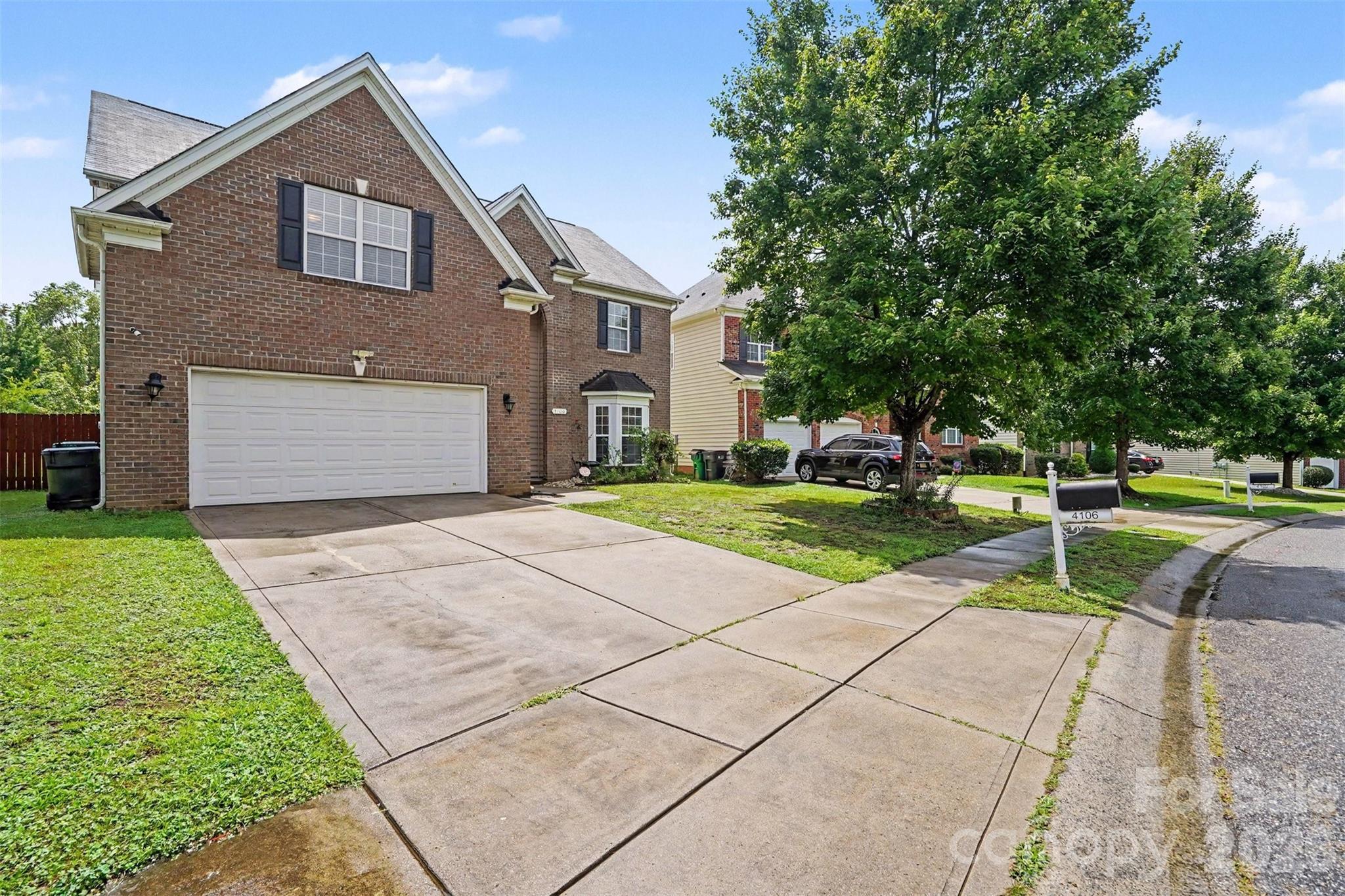 4106 Barclay Forest Drive Property Photo 2