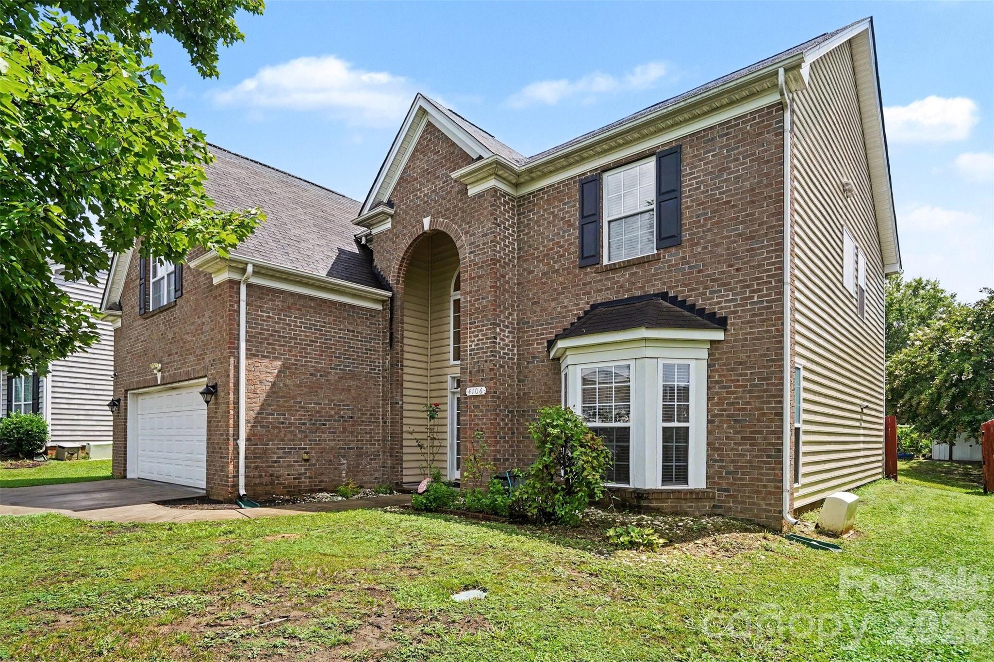 4106 Barclay Forest Drive Property Photo 3