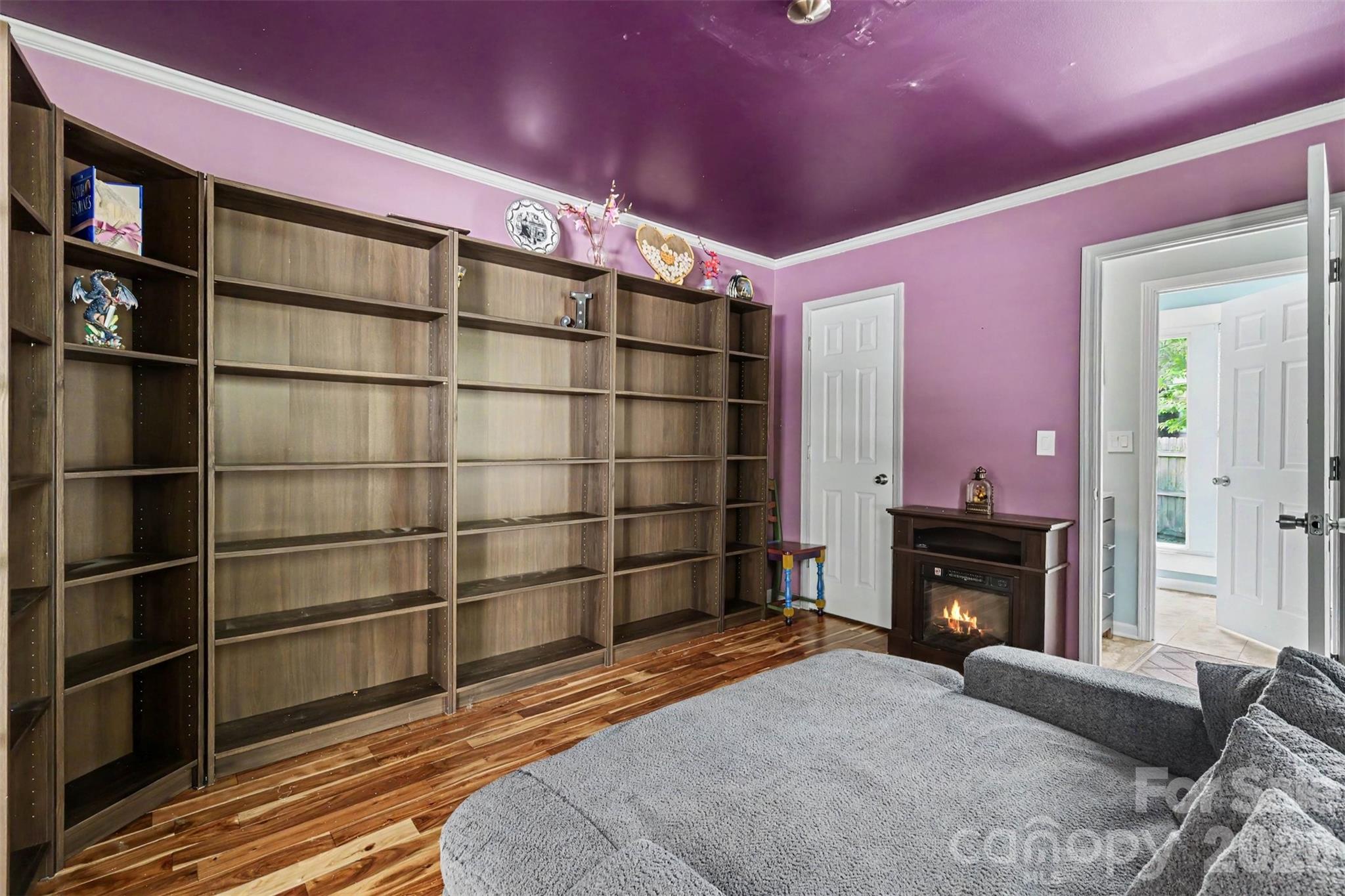3515 Crescent Knoll Drive Property Photo 24