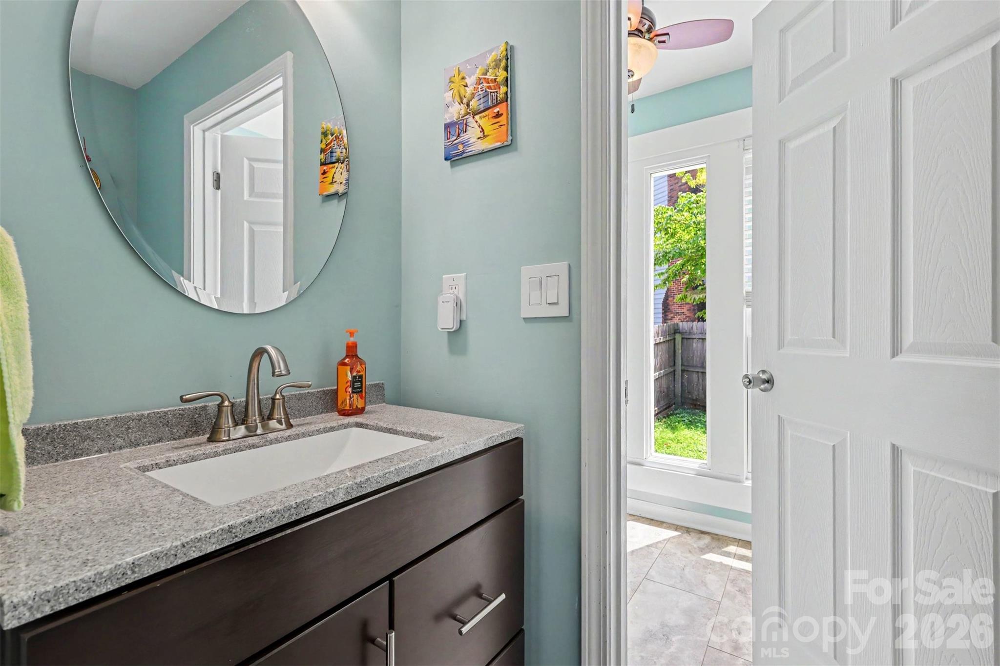 3515 Crescent Knoll Drive Property Photo 29