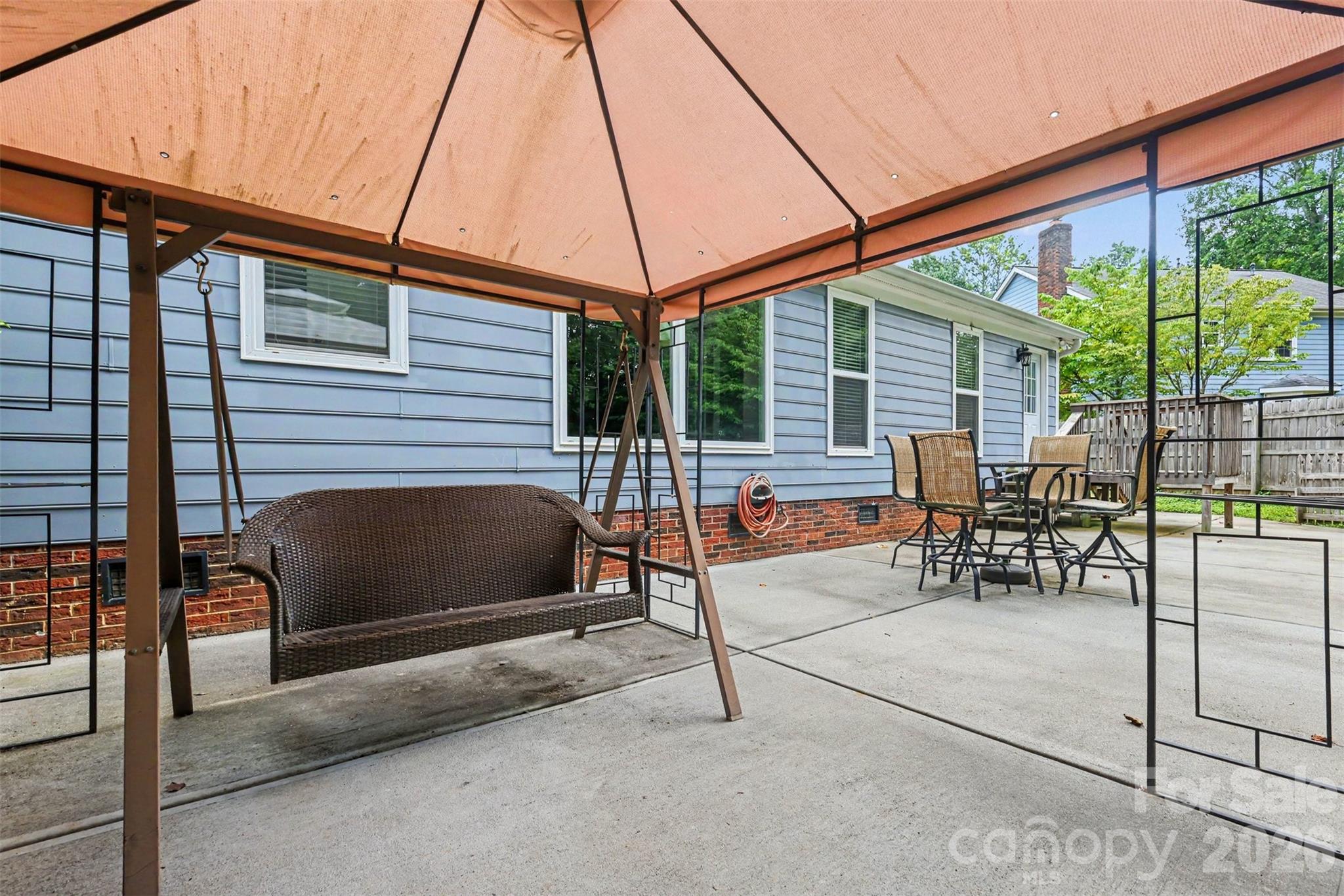 3515 Crescent Knoll Drive Property Photo 32
