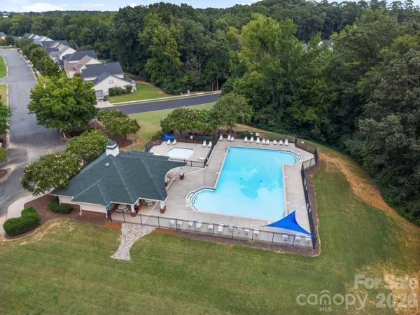 6006 Brook Valley Run Property Photo 46