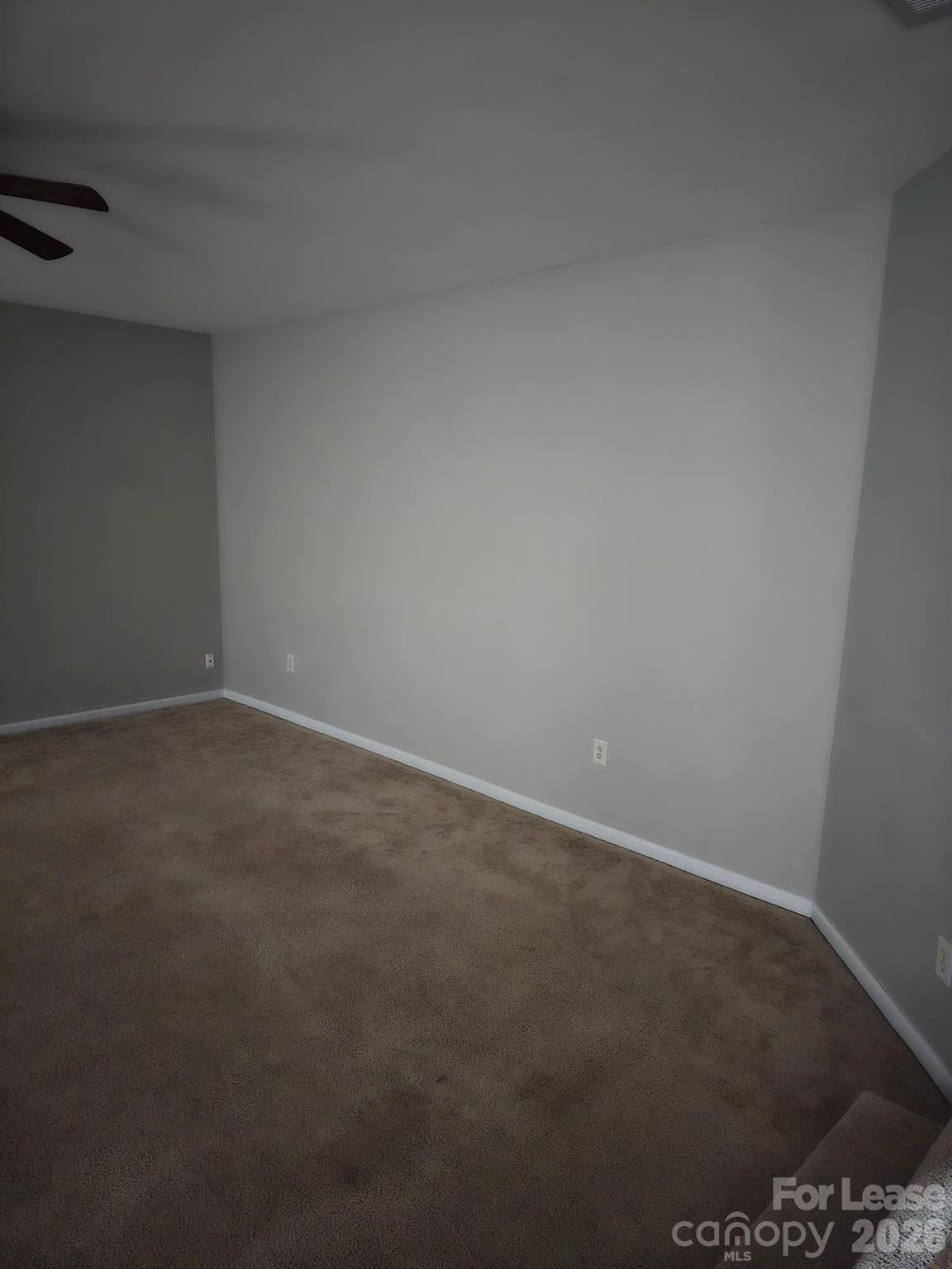 18603 Coachmans Trace Property Photo 6