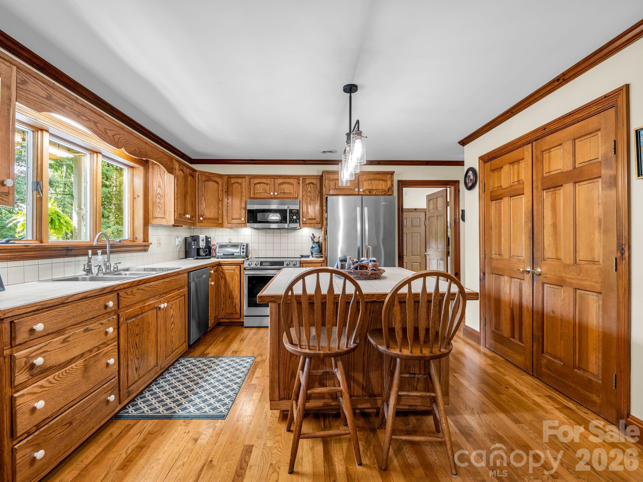 15 Ravenwood Drive Property Photo 14