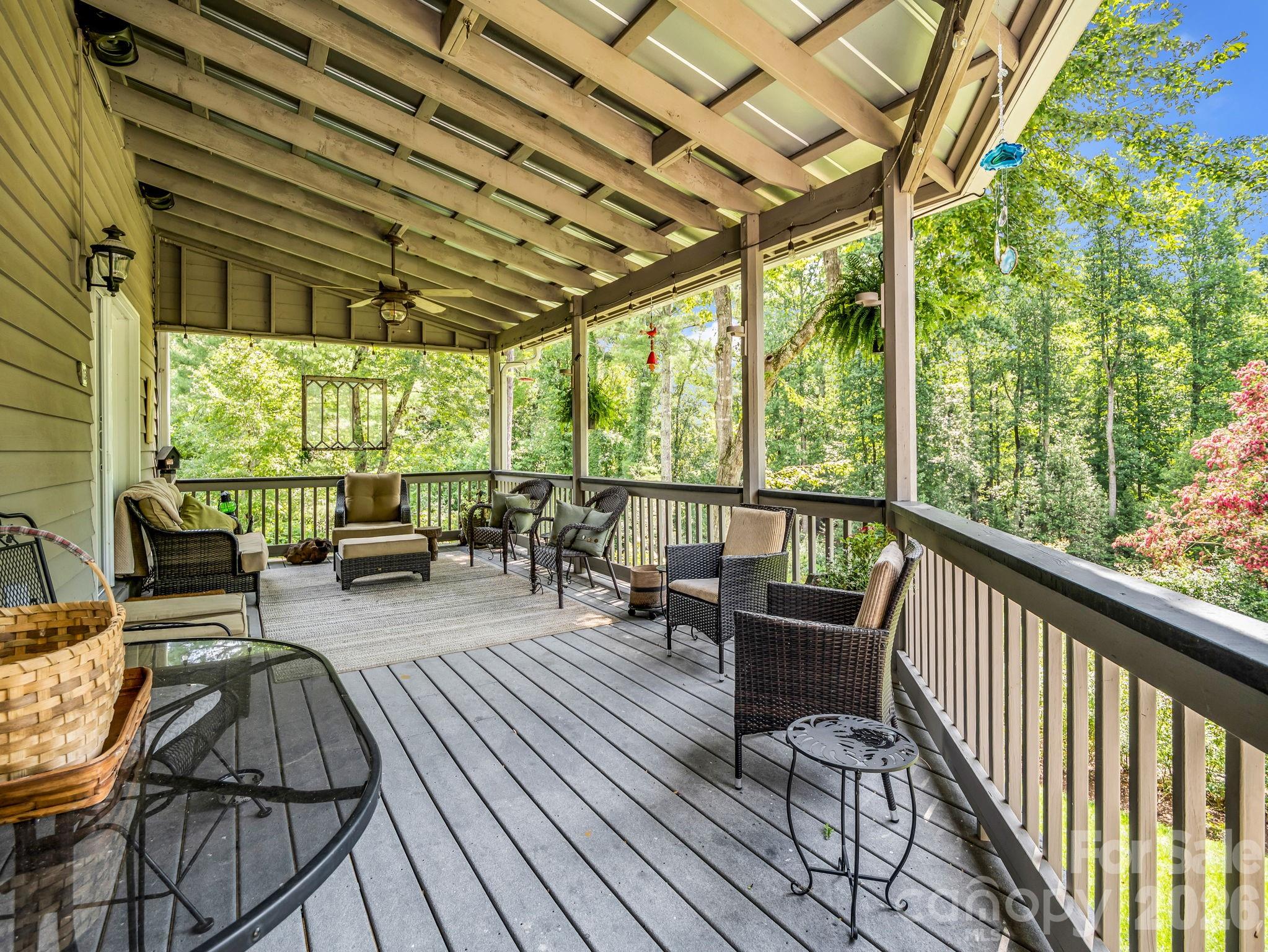 15 Ravenwood Drive Property Photo 17