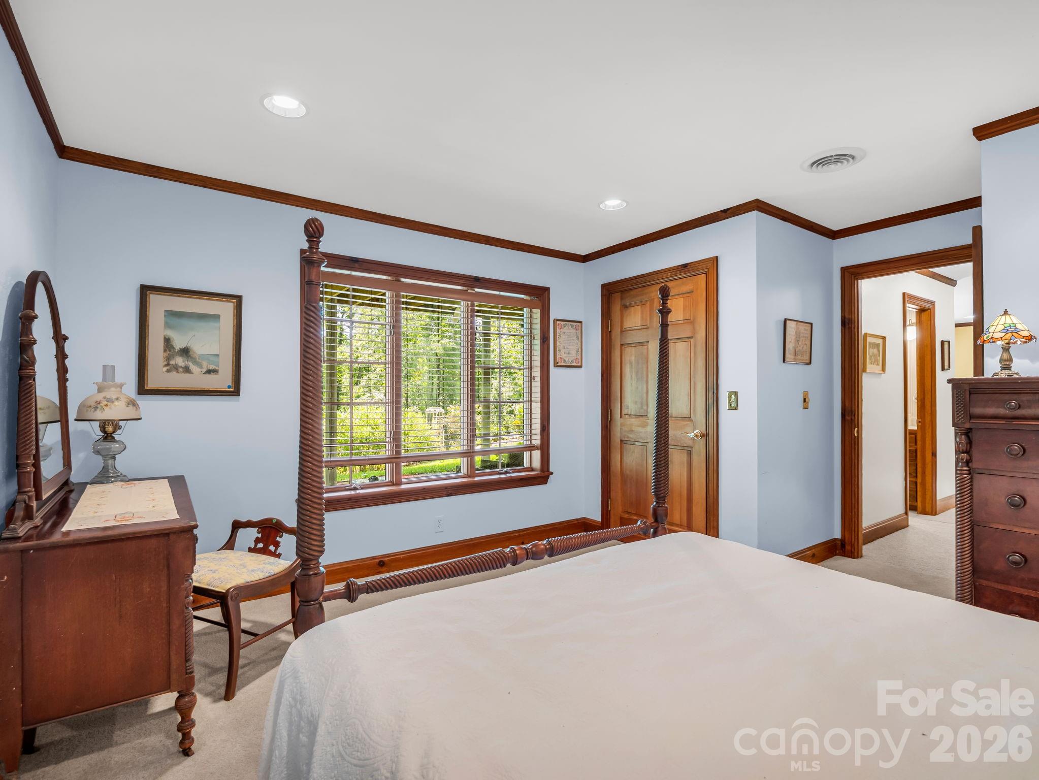 15 Ravenwood Drive Property Photo 27