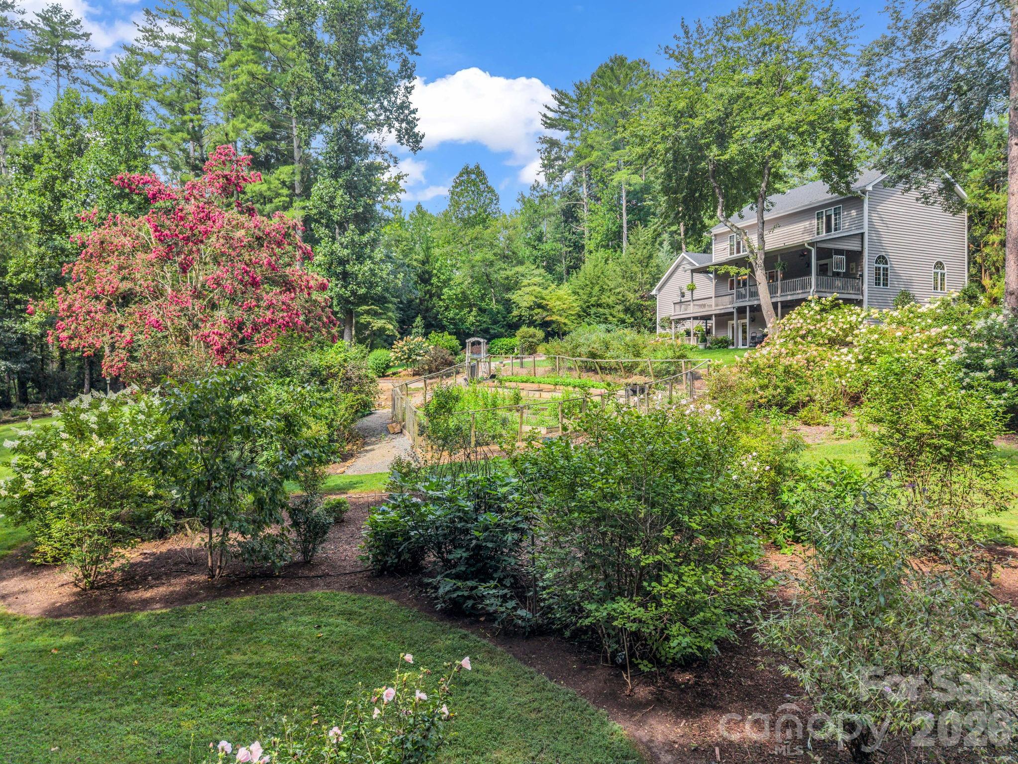 15 Ravenwood Drive Property Photo 35
