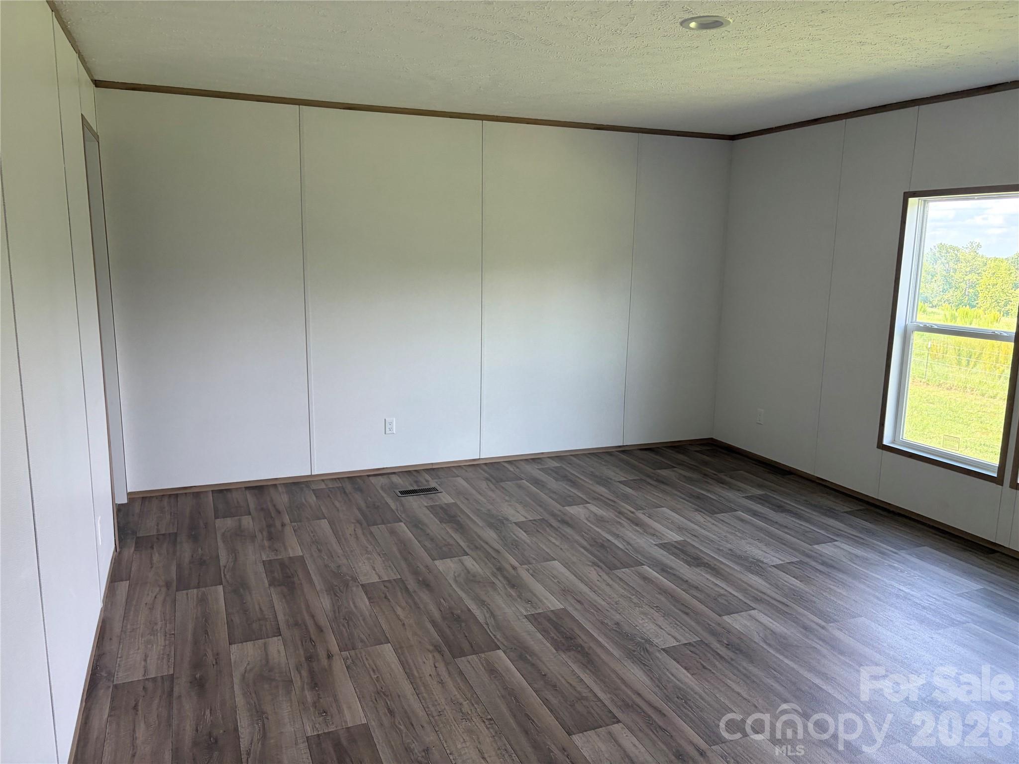 816 Hough Street Property Photo 22