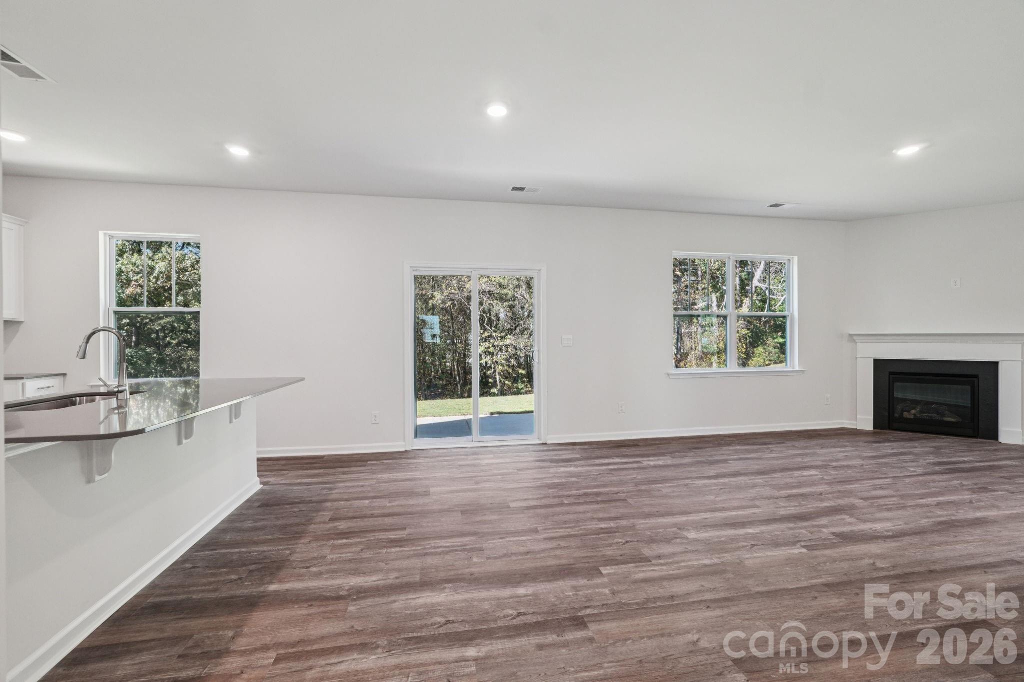 126 Ridgehaven Drive Property Photo 4