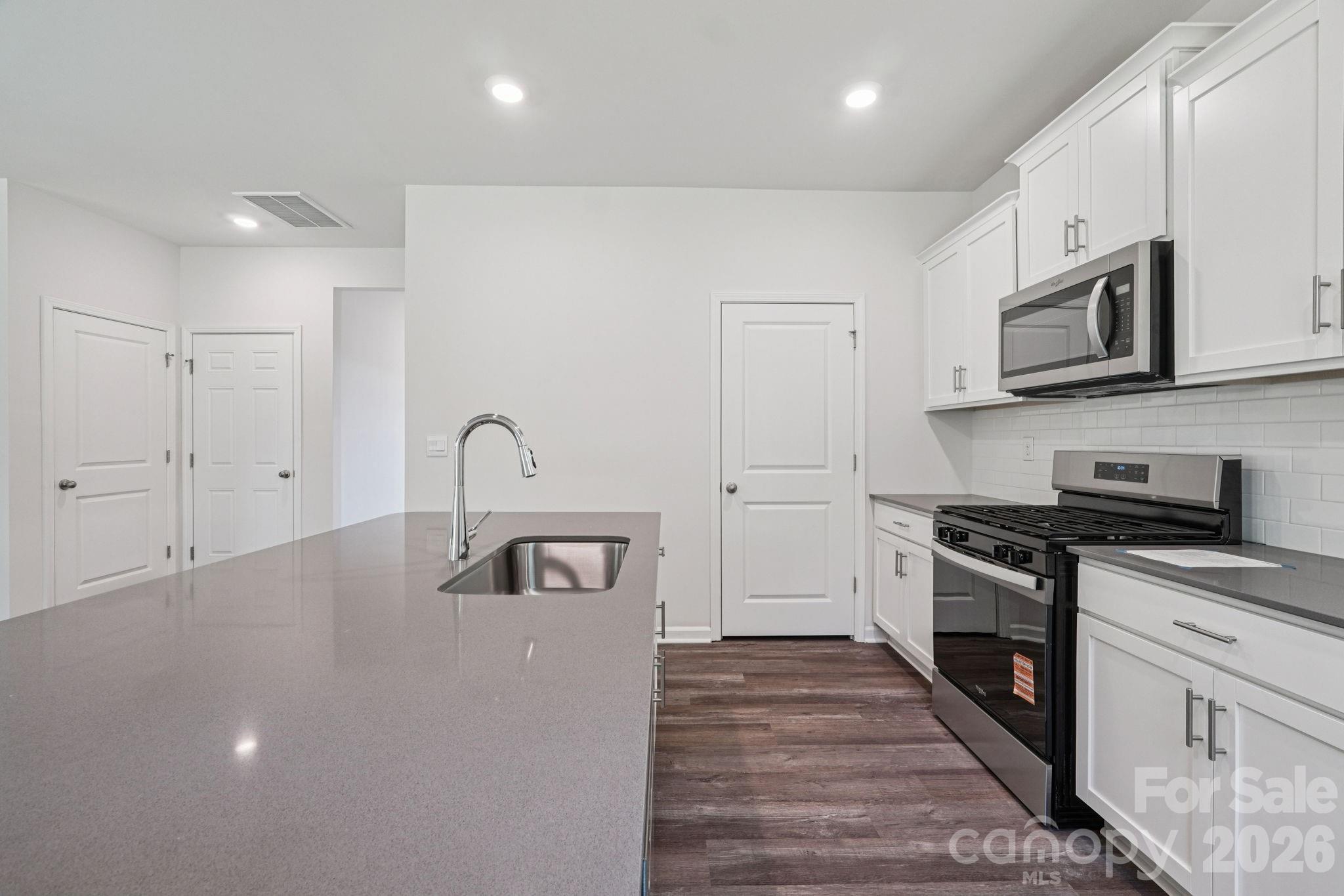 126 Ridgehaven Drive Property Photo 12