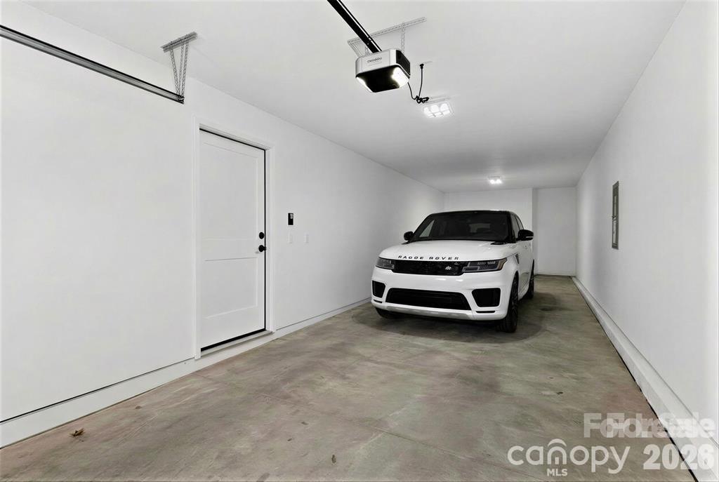 2714 Baltimore Avenue Property Photo 29