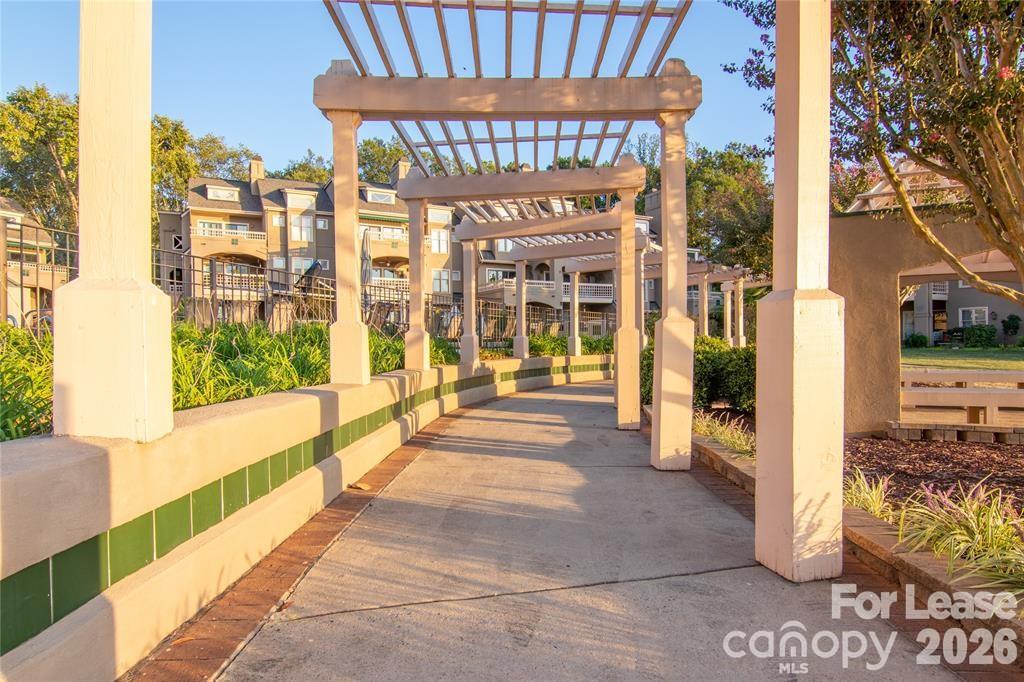 646 Portside Drive Property Photo 29