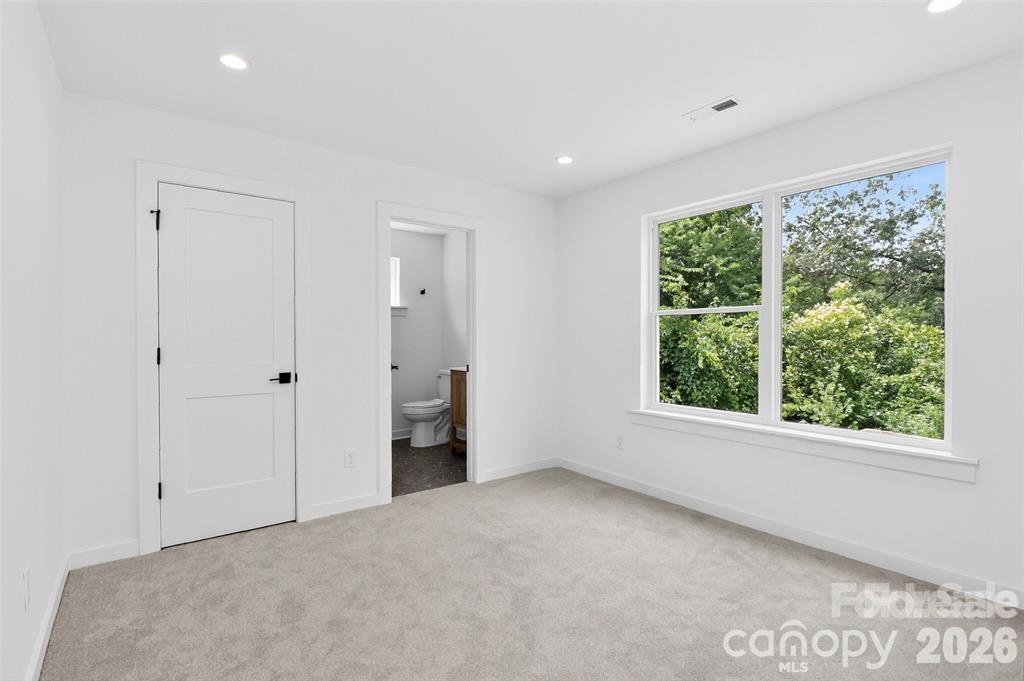 2716 Baltimore Avenue Property Photo 7