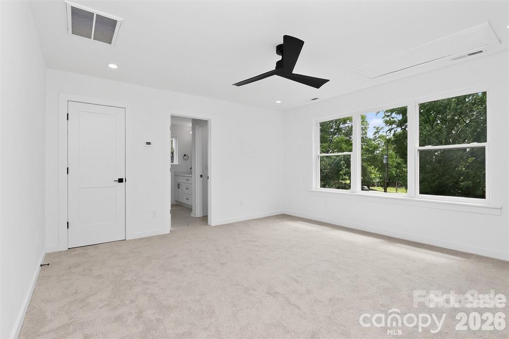 2716 Baltimore Avenue Property Photo 23
