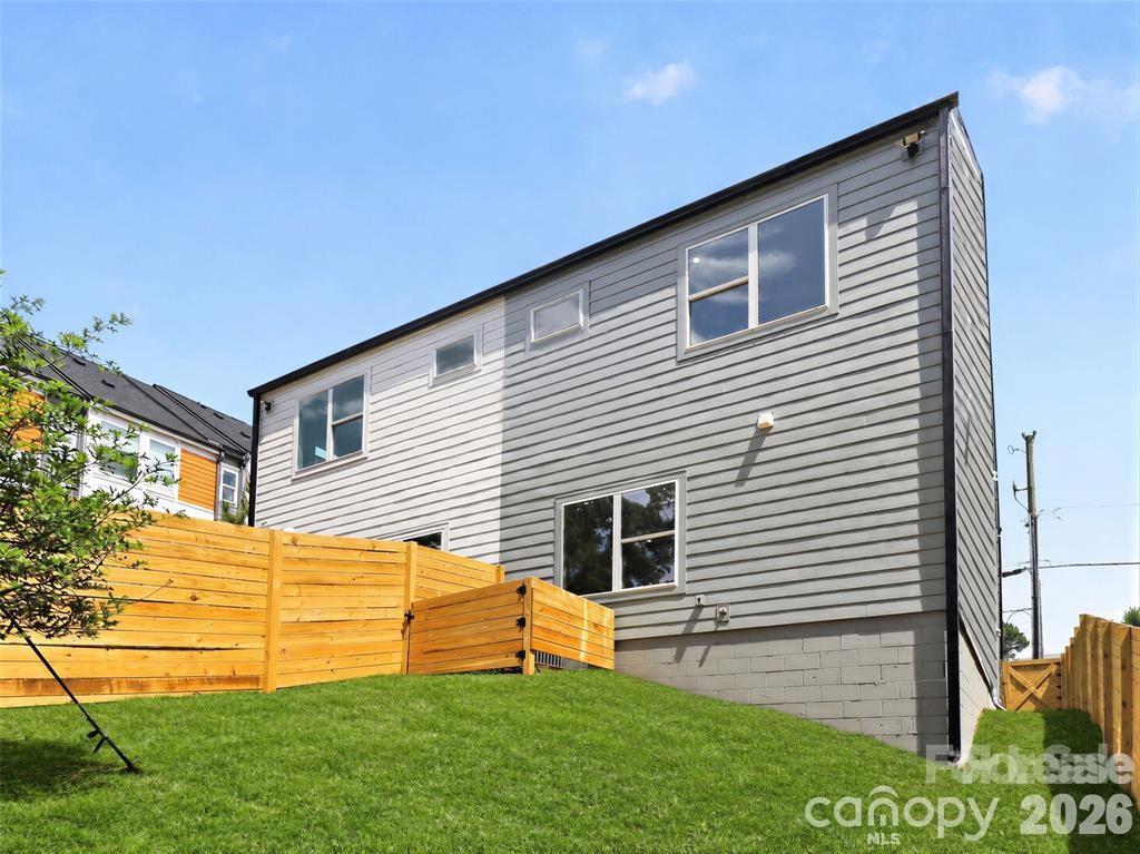 2716 Baltimore Avenue Property Photo 33