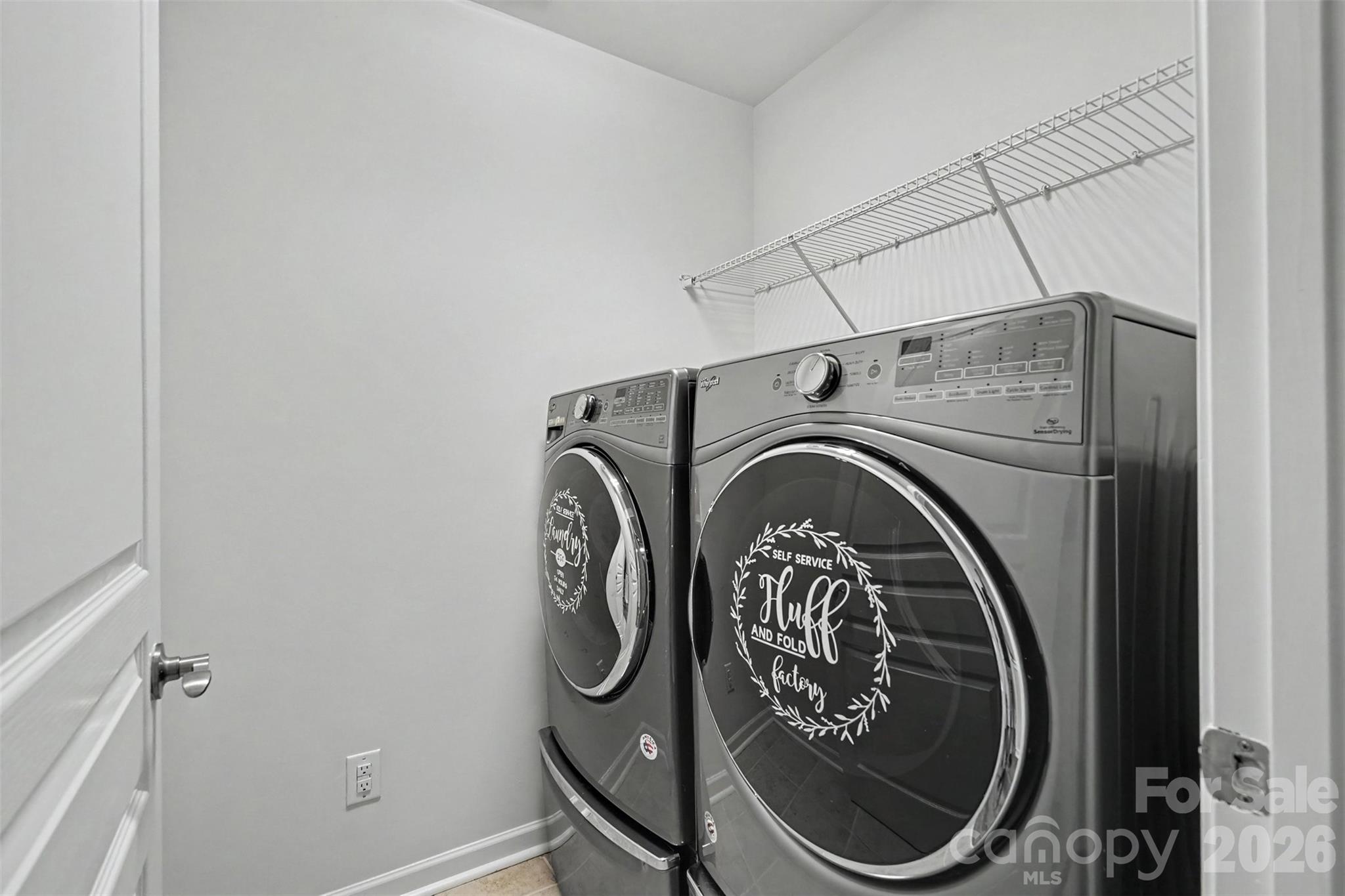 2447 Diplomat Lane Property Photo 23