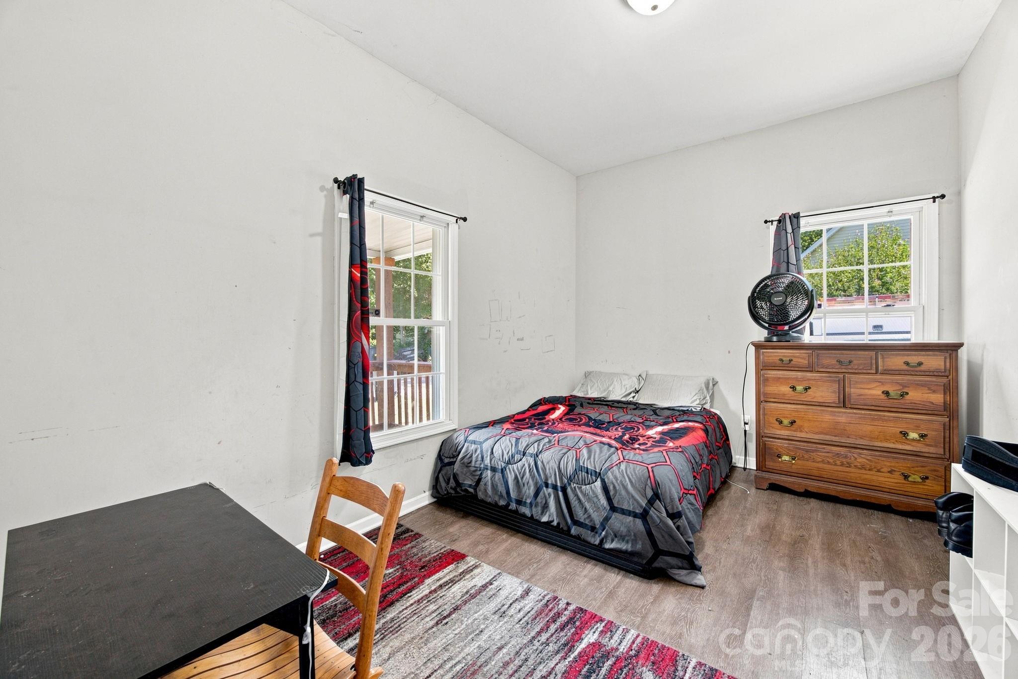 105 Park Street Property Photo 7