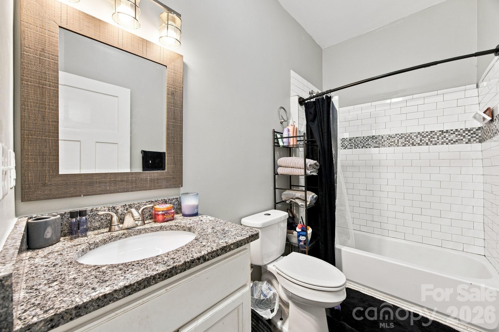 105 Park Street Property Photo 9