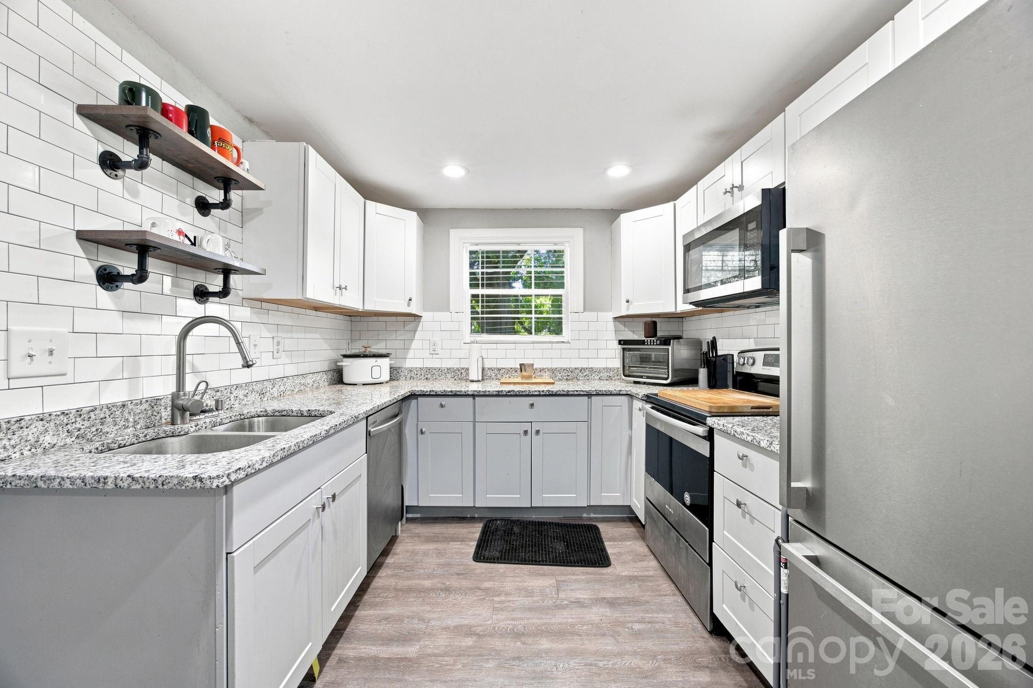 105 Park Street Property Photo 10