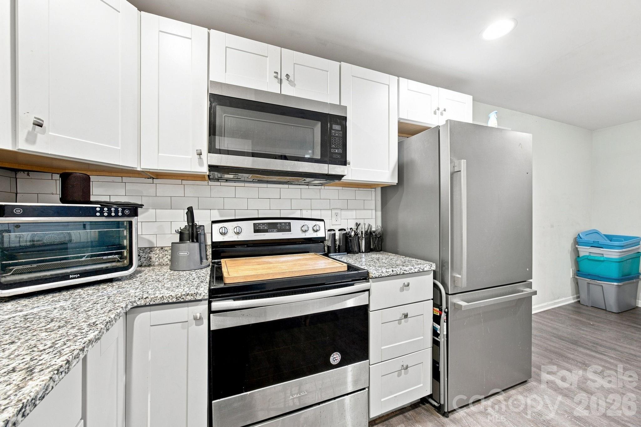 105 Park Street Property Photo 11