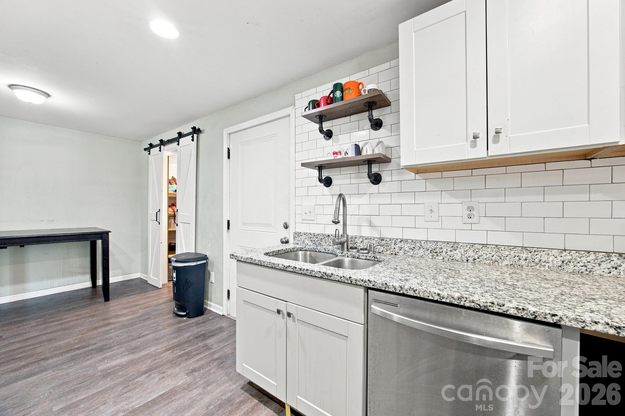 105 Park Street Property Photo 12