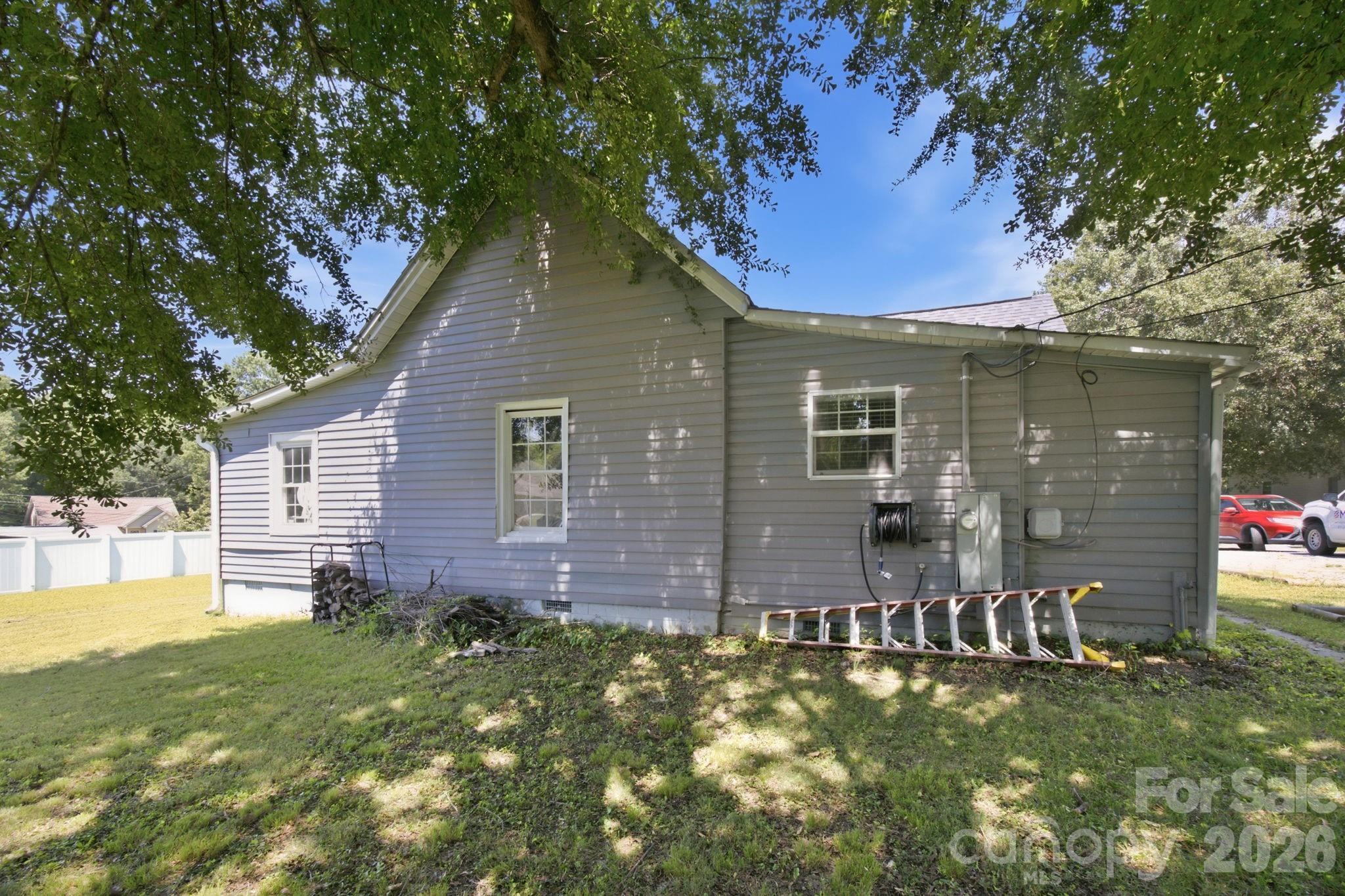 105 Park Street Property Photo 25