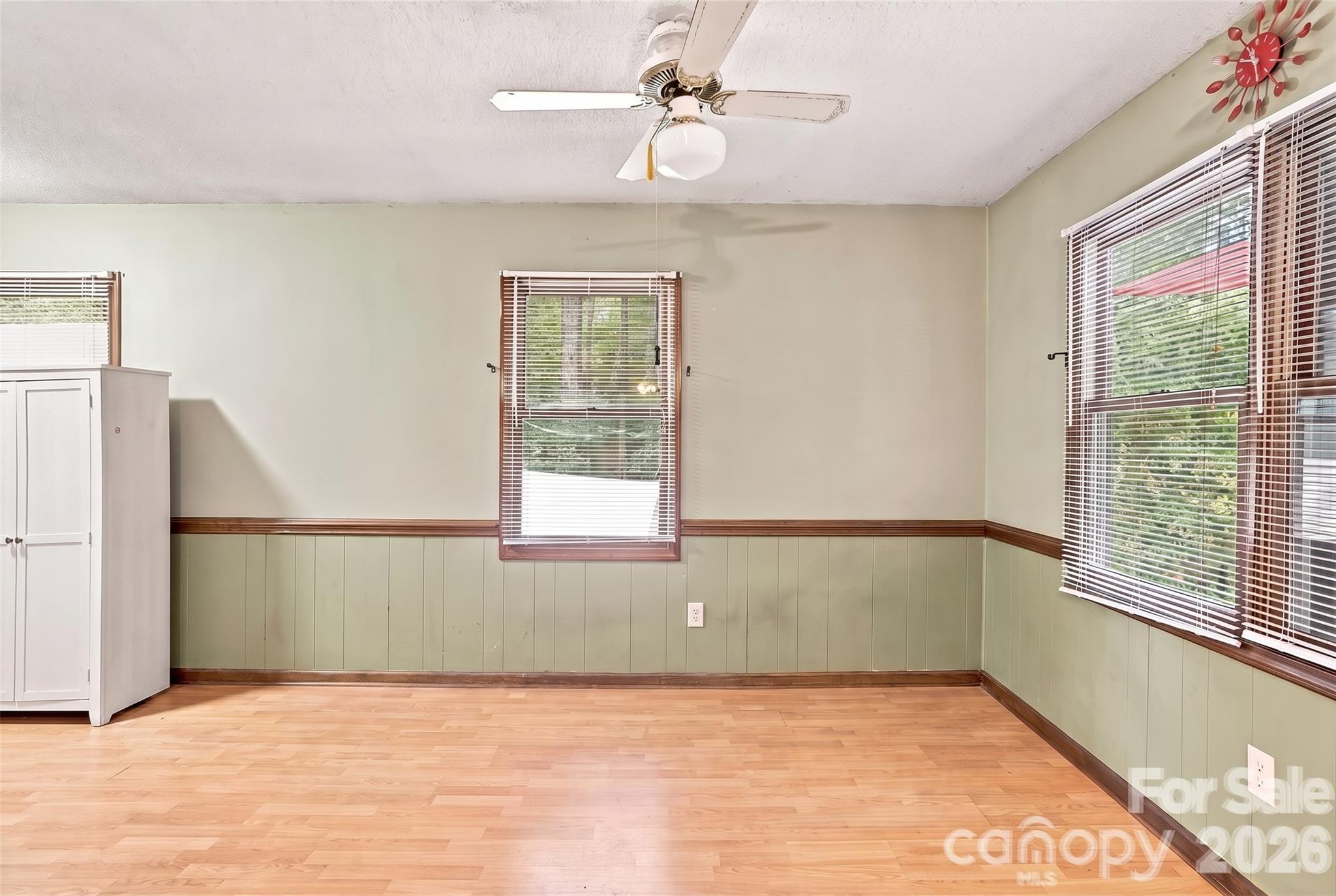 714 Springwood Drive Property Photo 9