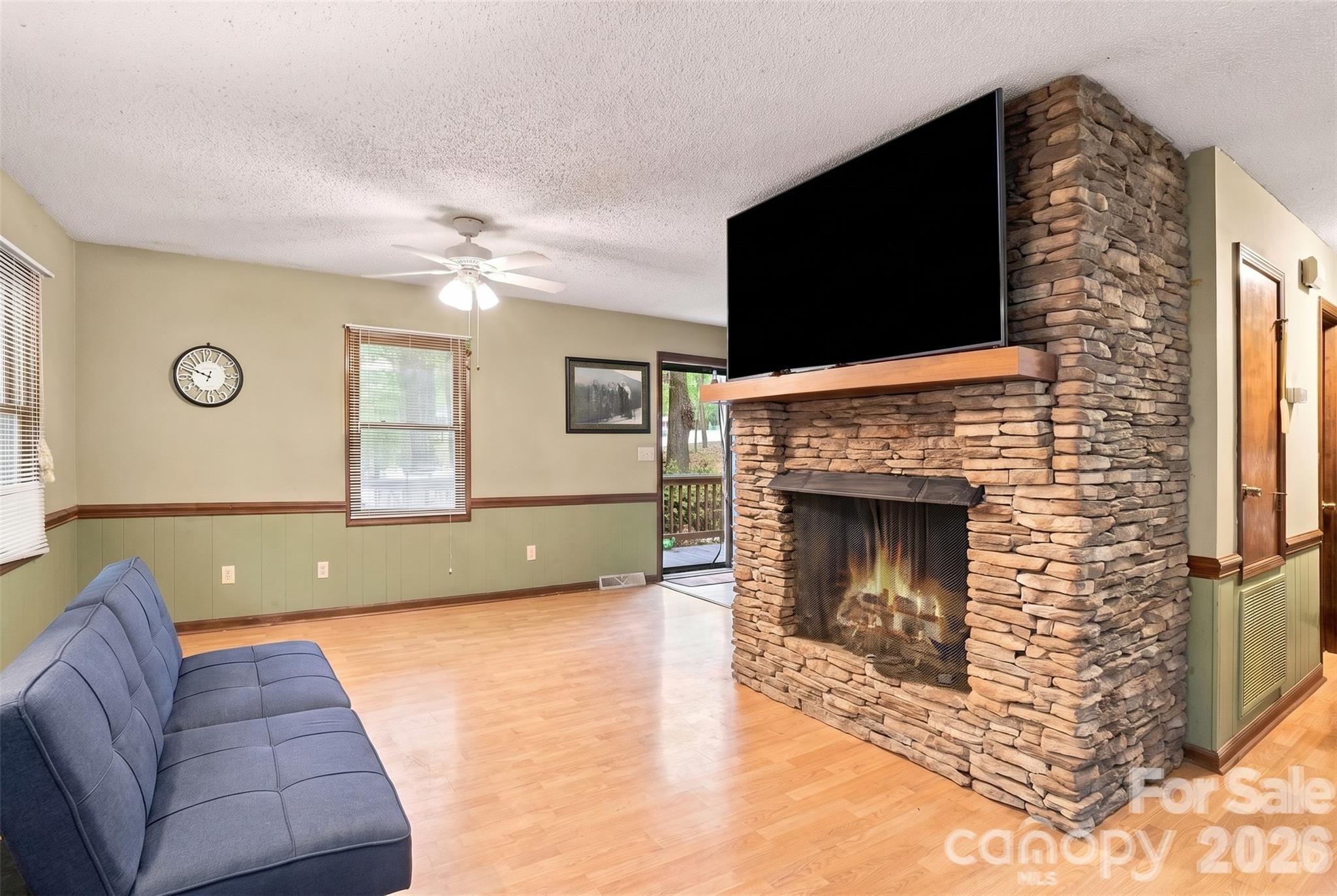 714 Springwood Drive Property Photo 12