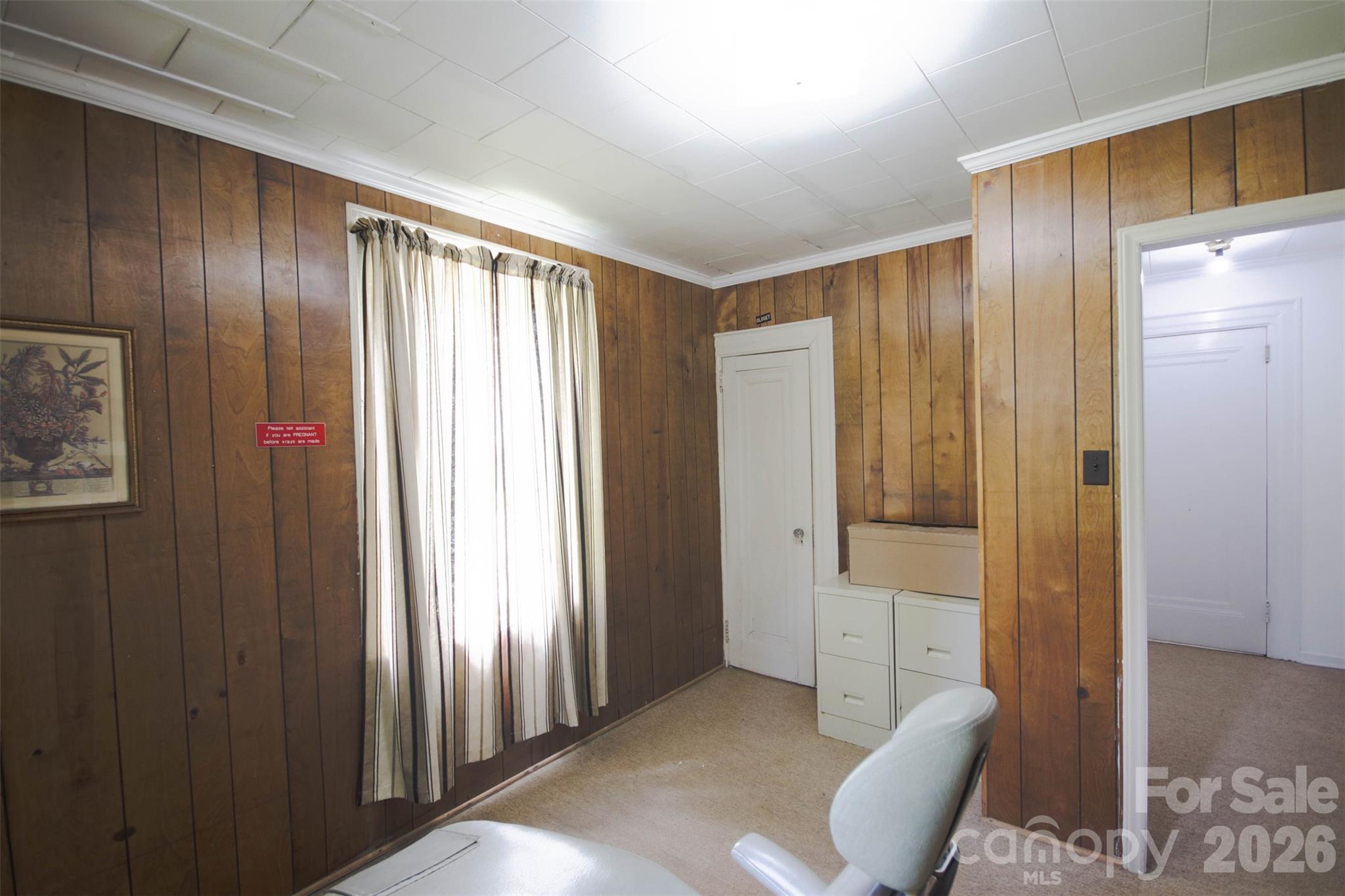 611 E Main Street Property Photo 22