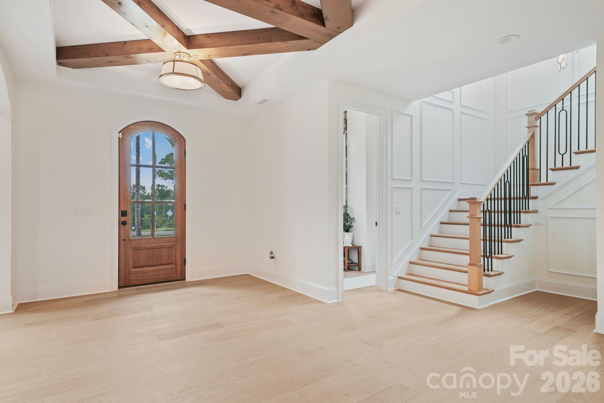 6528 Great Blue Path Property Photo 4