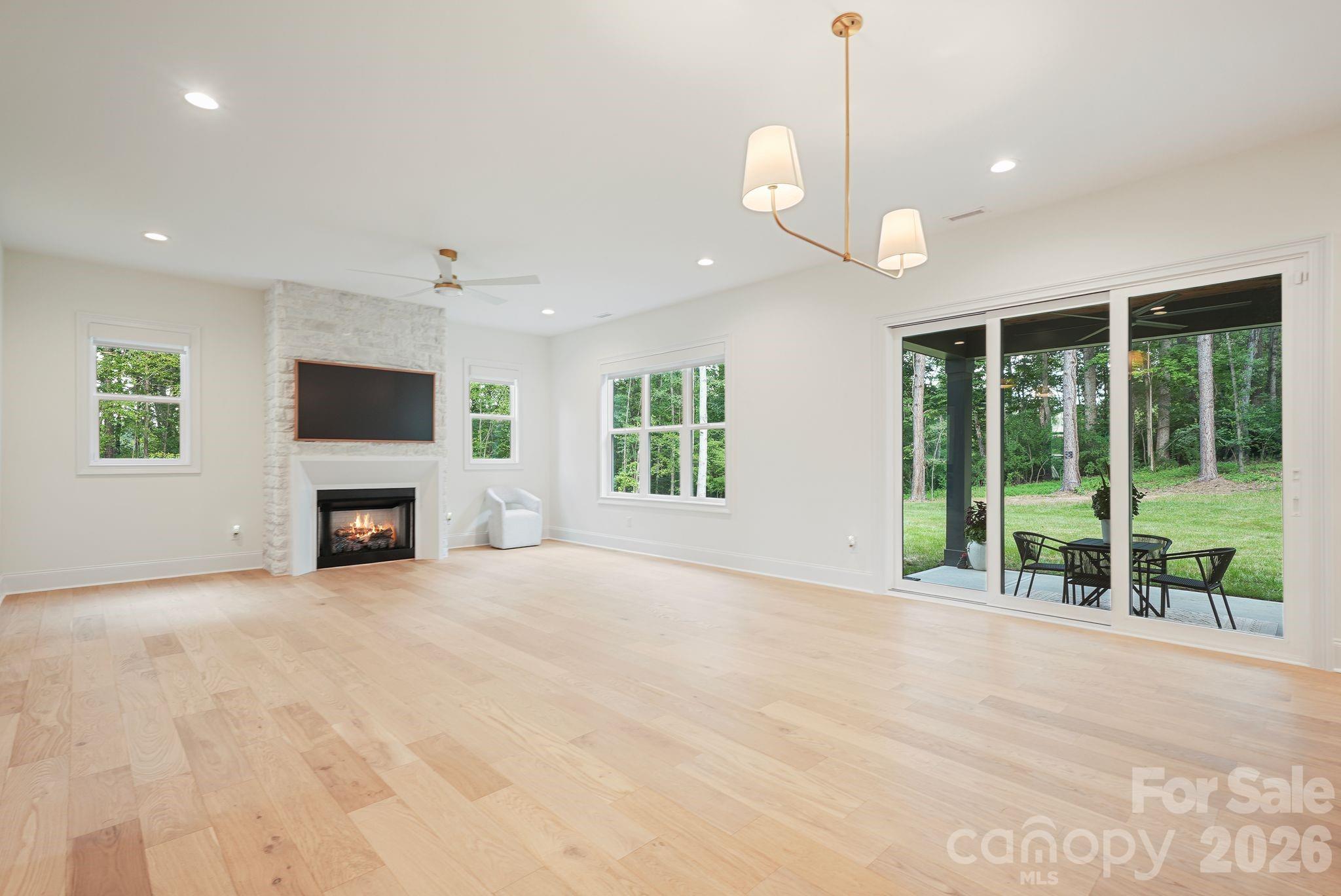 6528 Great Blue Path Property Photo 10
