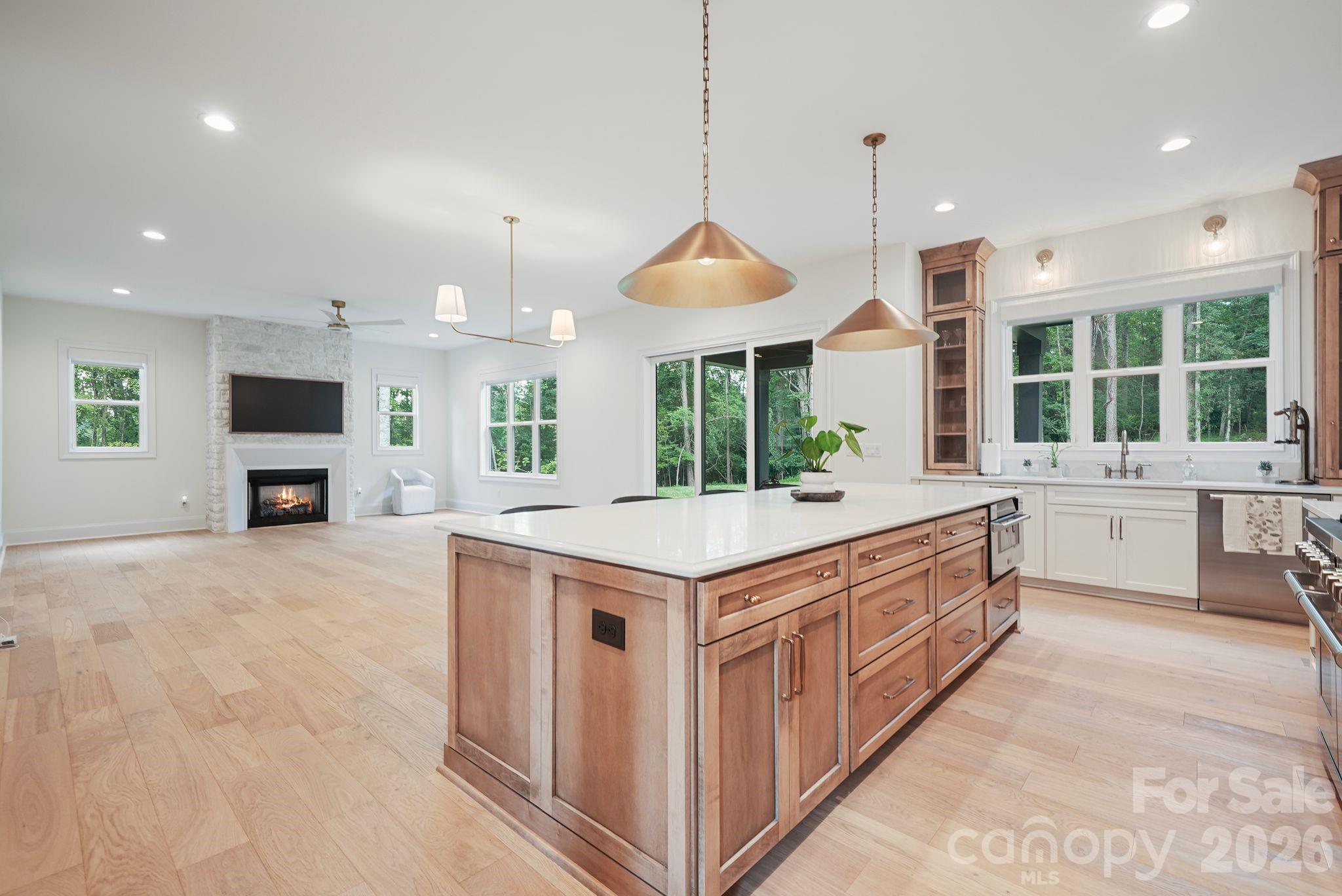 6528 Great Blue Path Property Photo 15