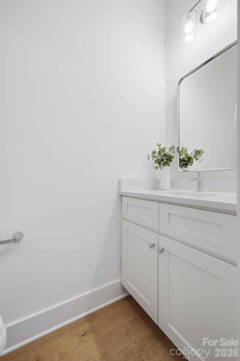 612 Camelot Drive Property Photo 11