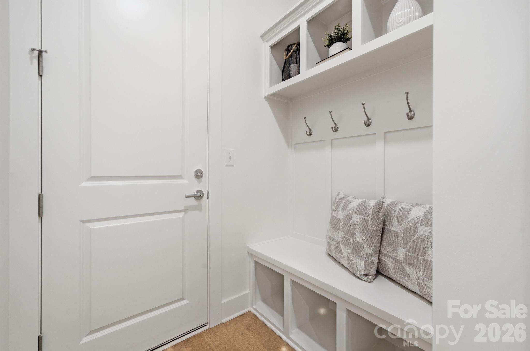 612 Camelot Drive Property Photo 22