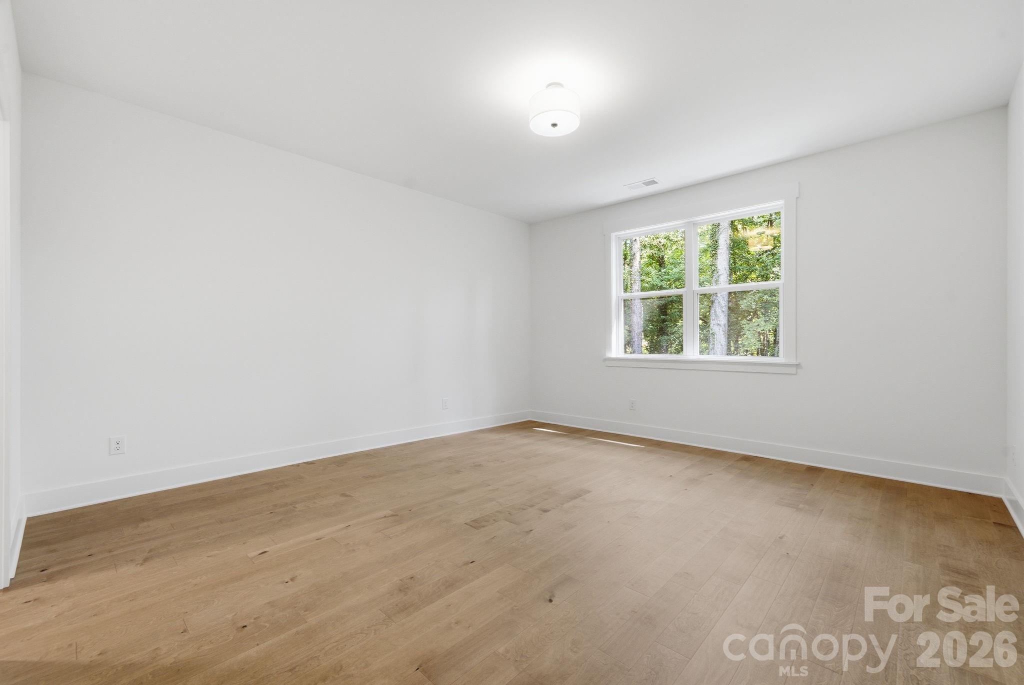 612 Camelot Drive Property Photo 23