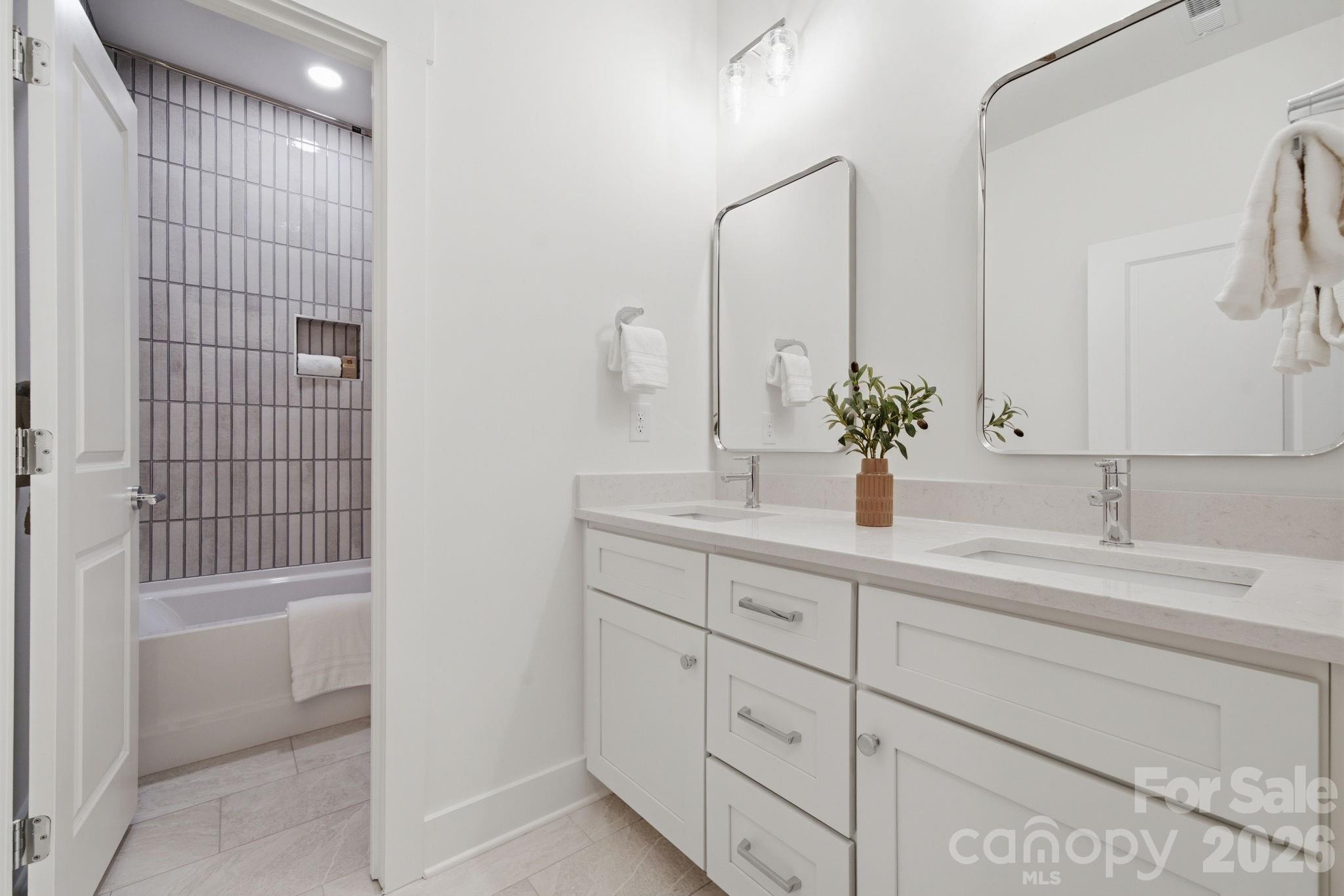 612 Camelot Drive Property Photo 24