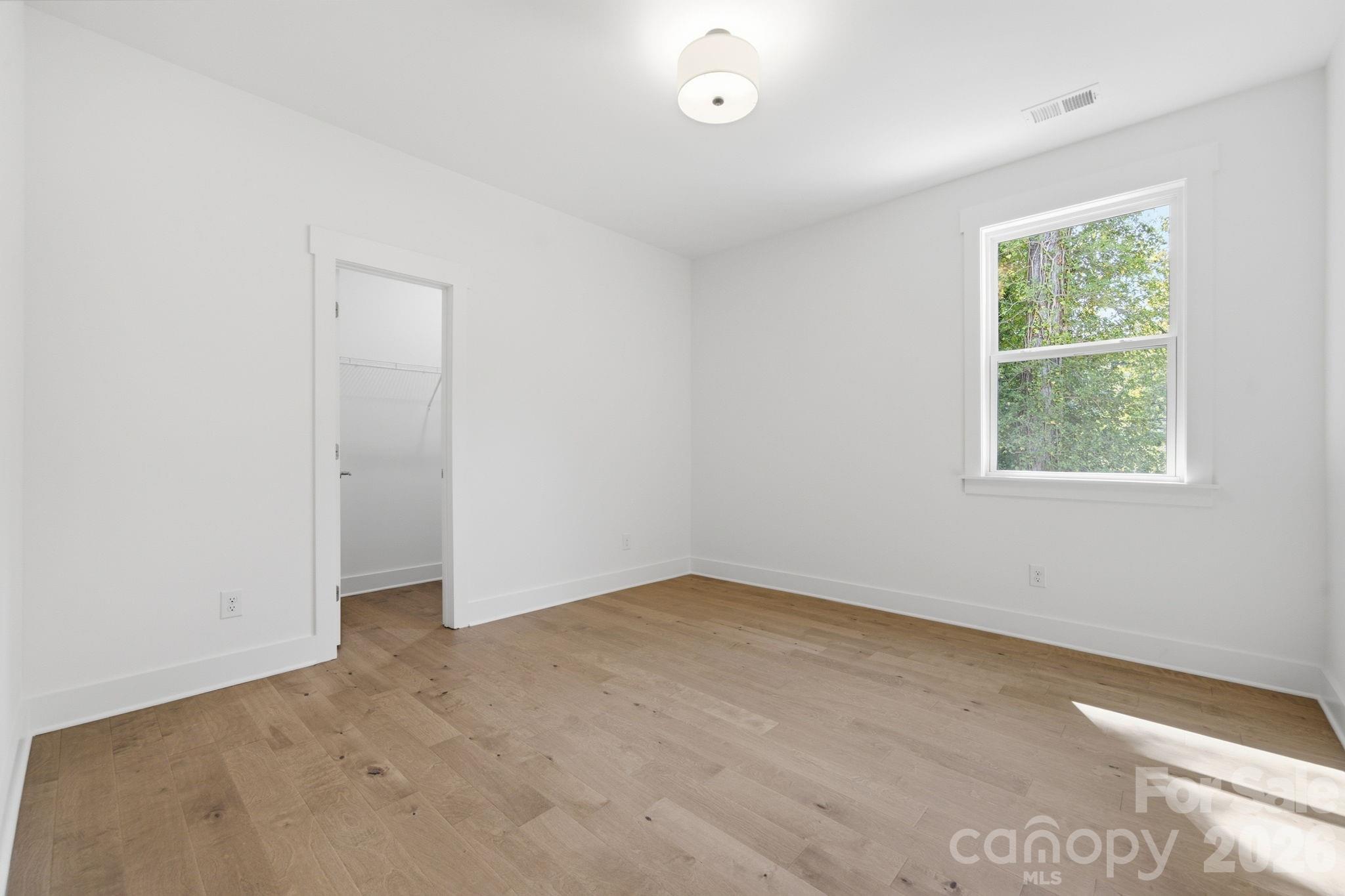 612 Camelot Drive Property Photo 27