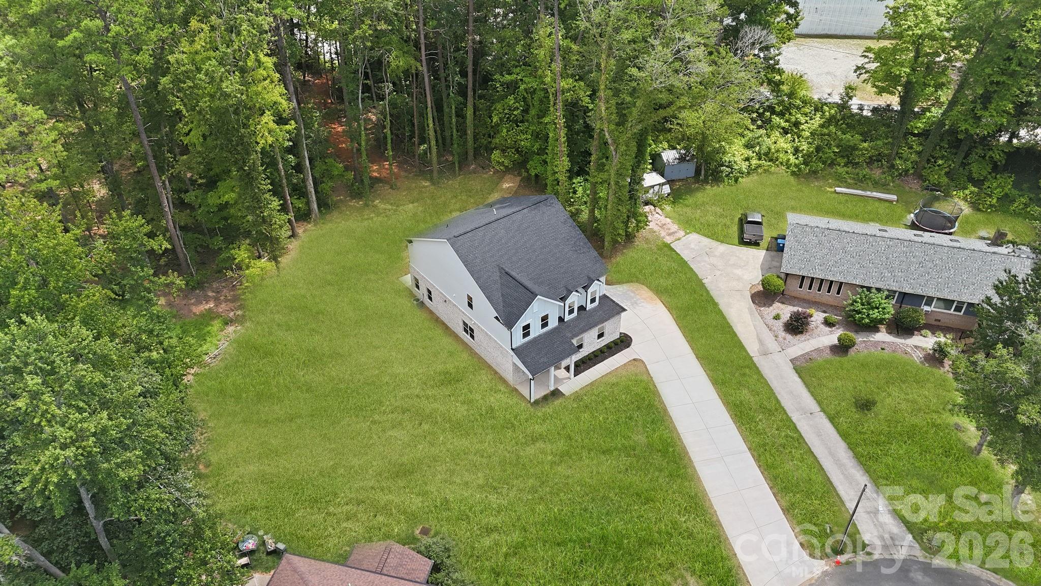 612 Camelot Drive Property Photo 36