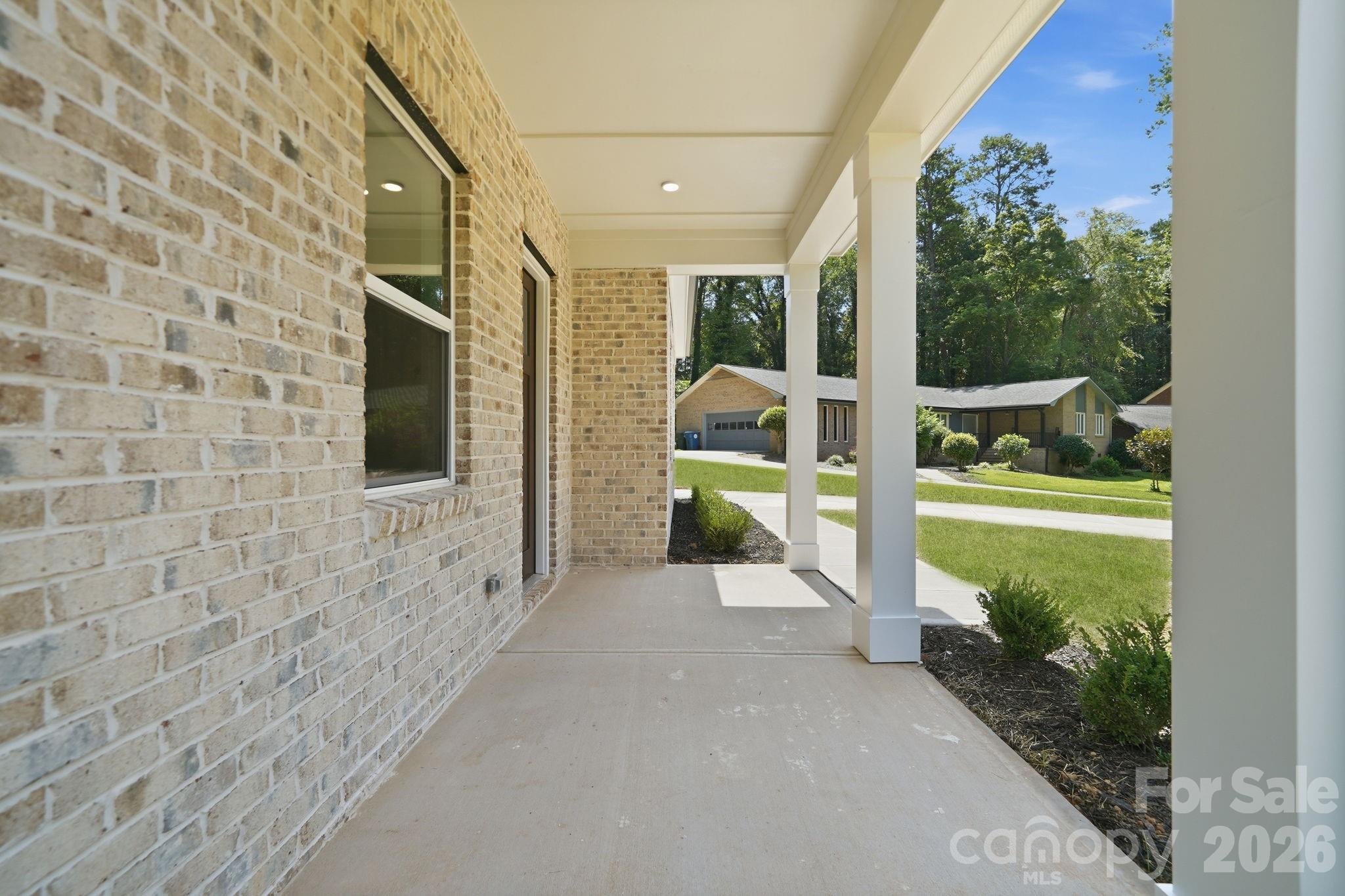 612 Camelot Drive Property Photo 39