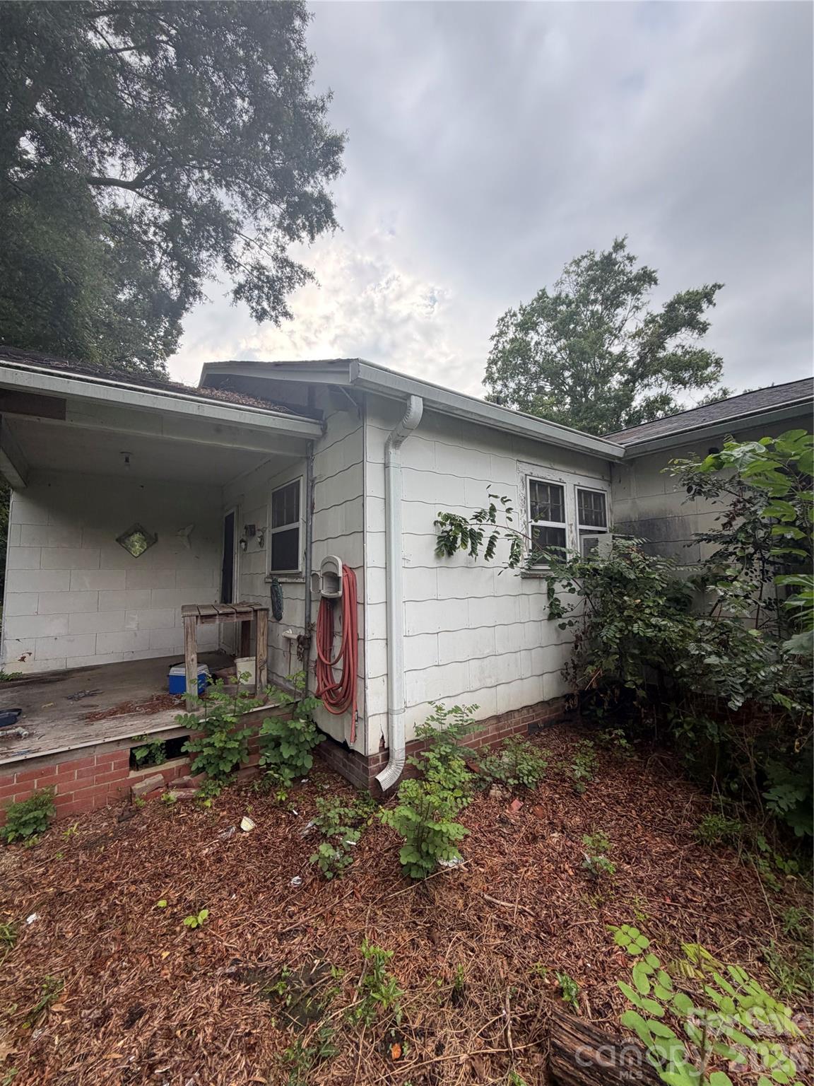 1700 Clay Street Property Photo 8