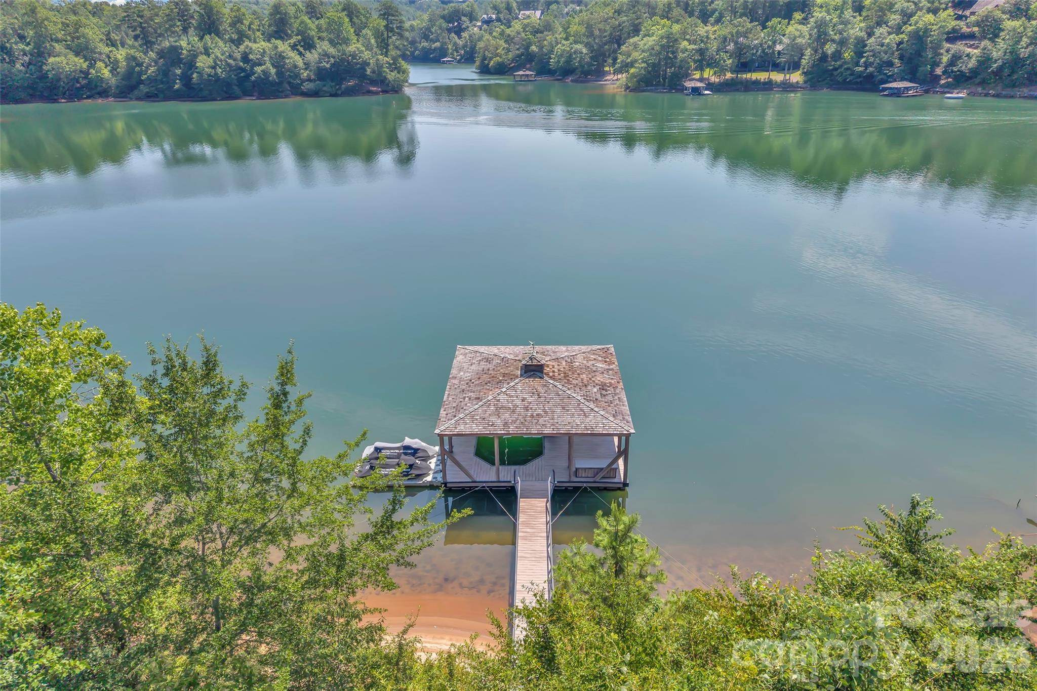 246 Long Ridge Road Property Photo 4