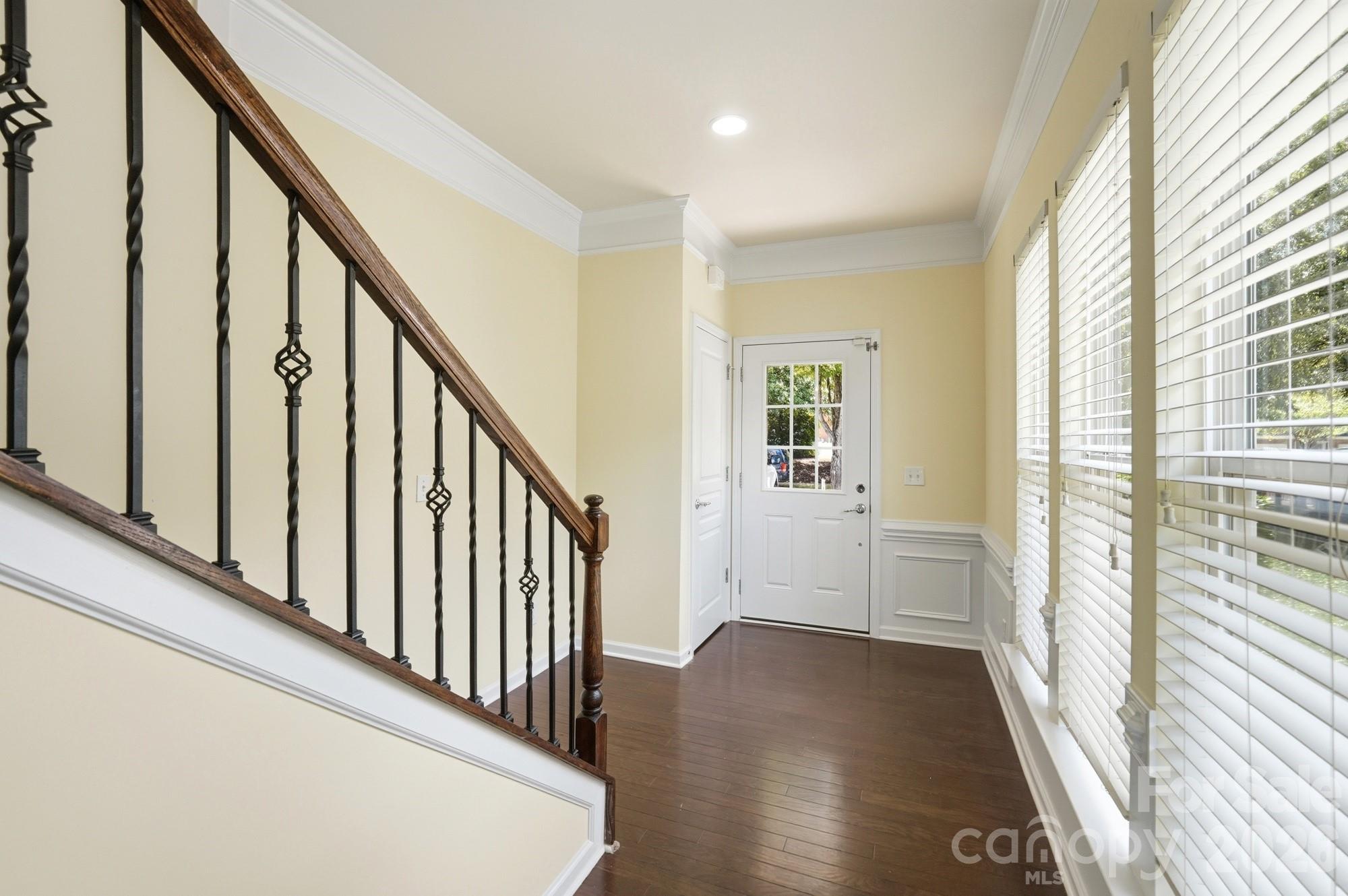 16852 Dunaverty Place Property Photo 5
