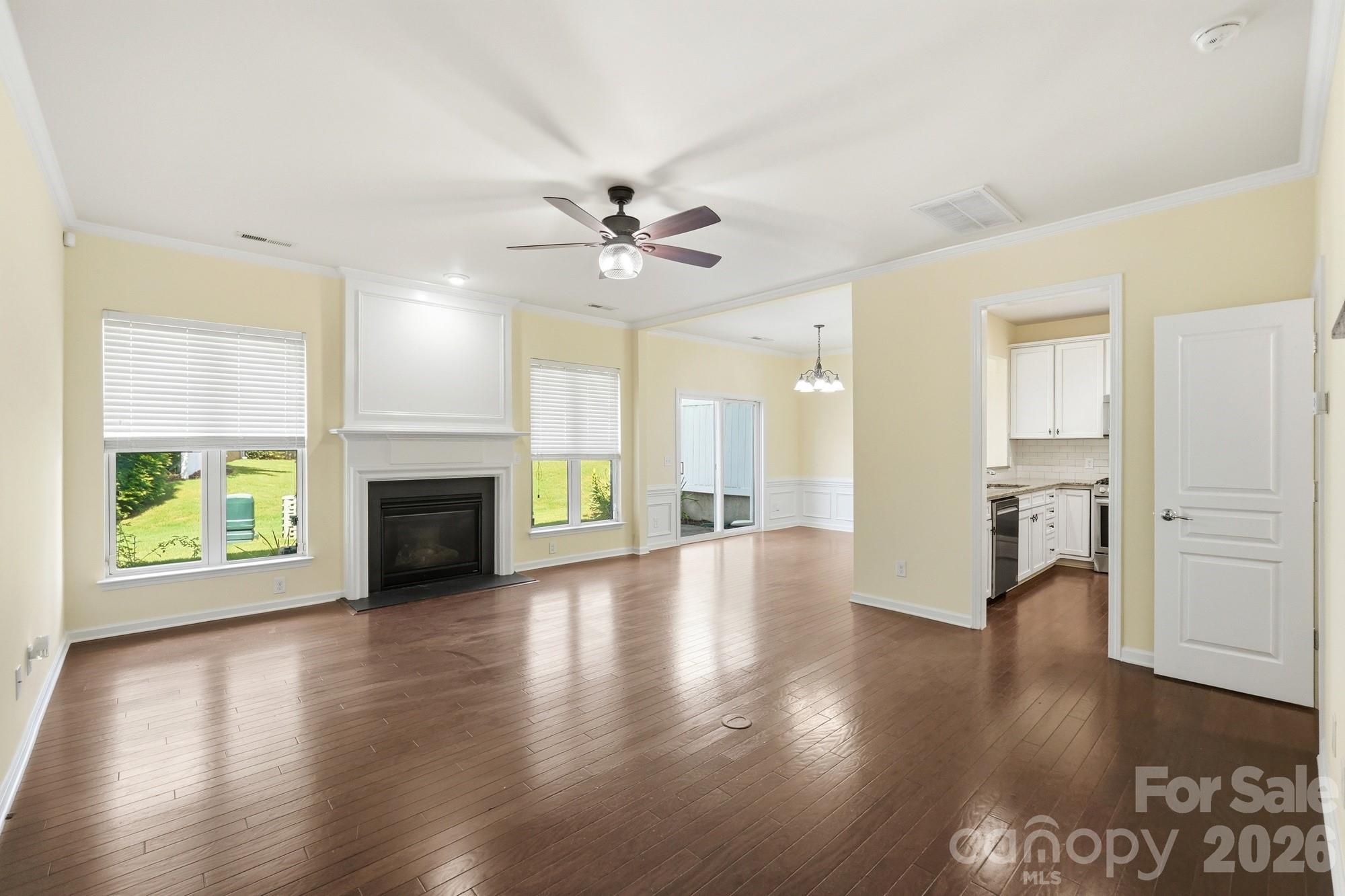 16852 Dunaverty Place Property Photo 6