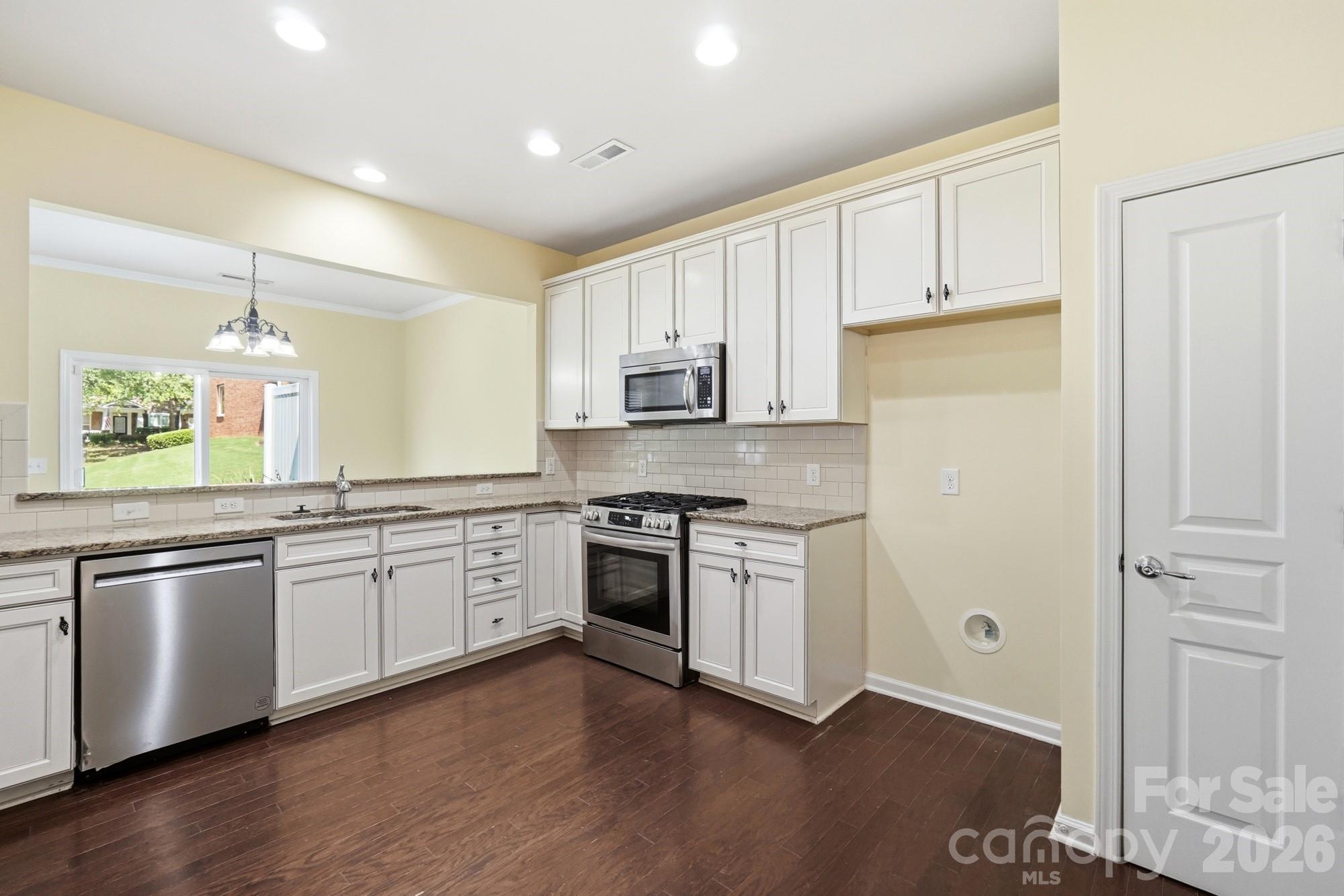 16852 Dunaverty Place Property Photo 16