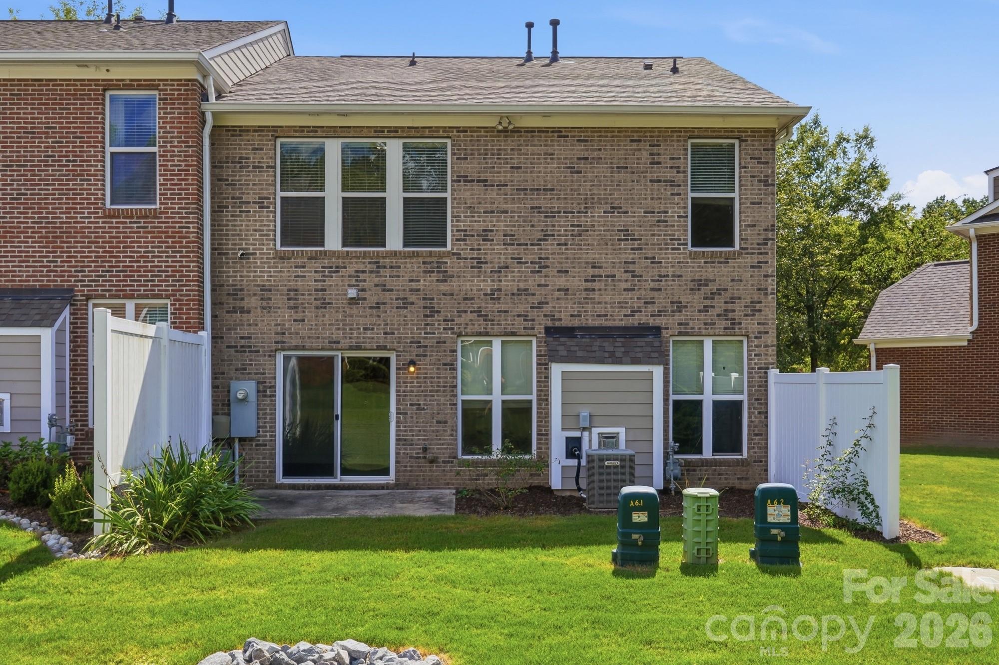 16852 Dunaverty Place Property Photo 44