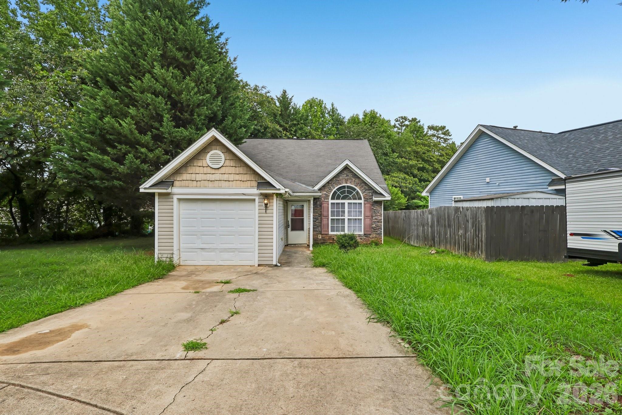 3611 Maggie Laney Drive Property Photo