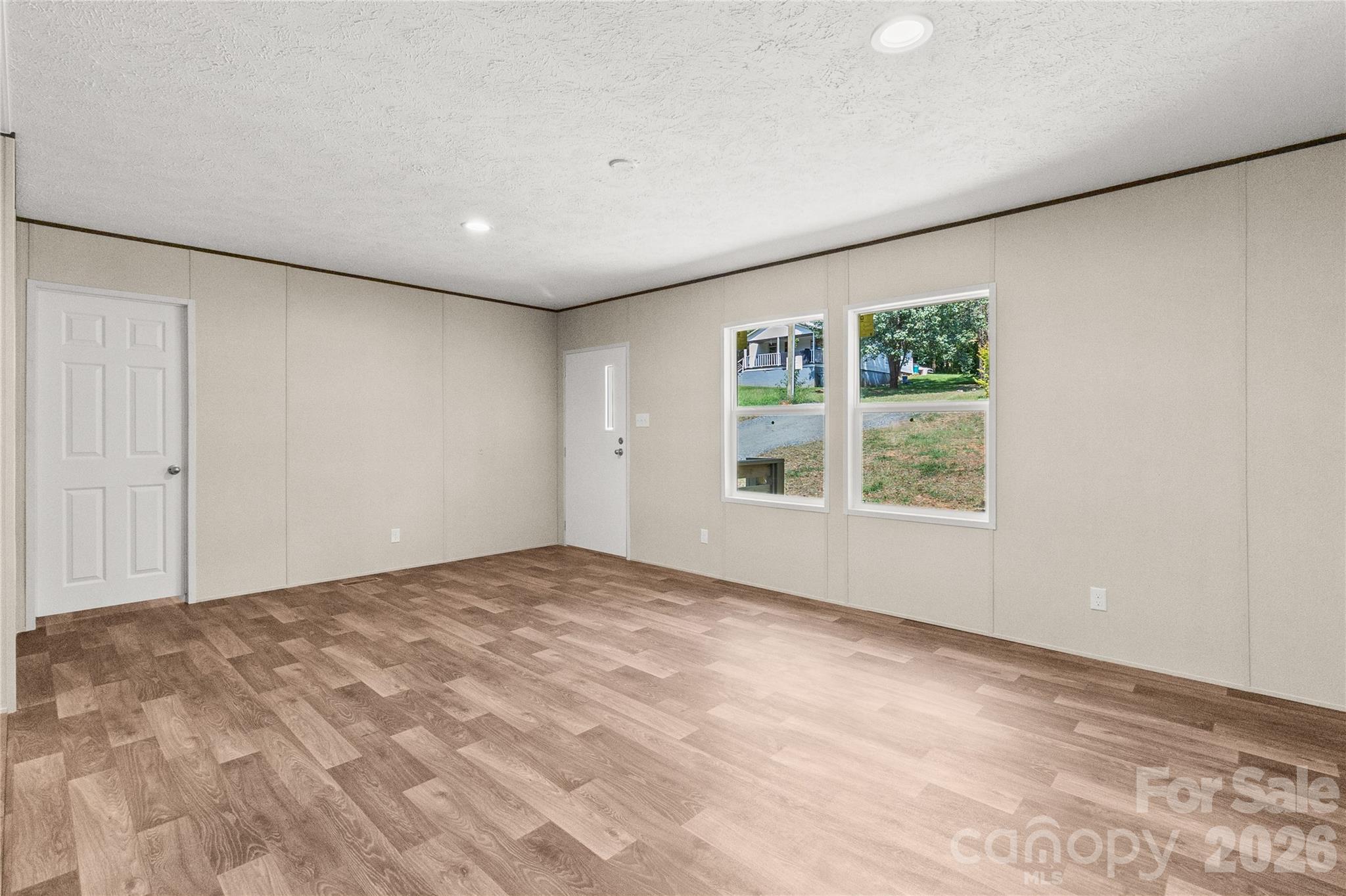 34 S Gaither Avenue Property Photo 9