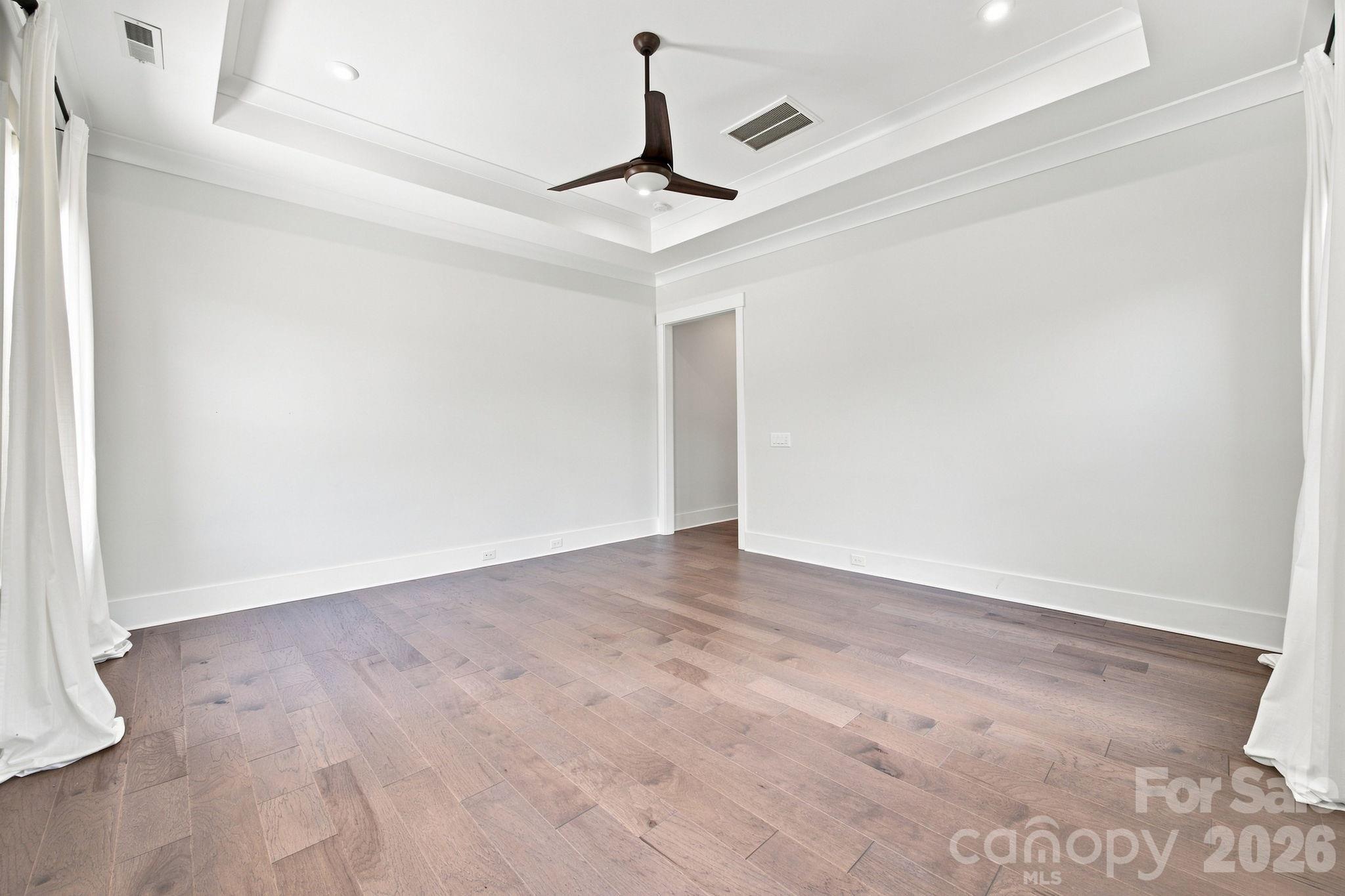 721 Cavesson Way Property Photo 13