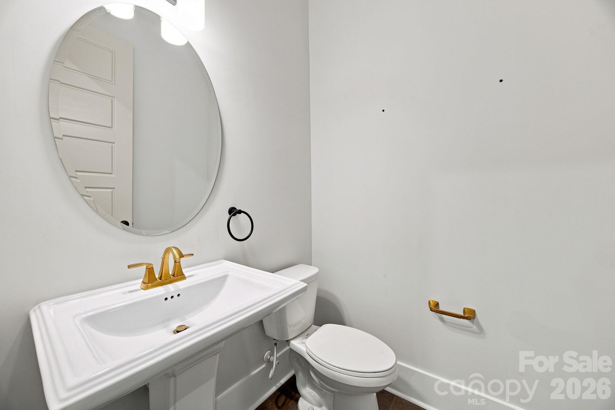 721 Cavesson Way Property Photo 22
